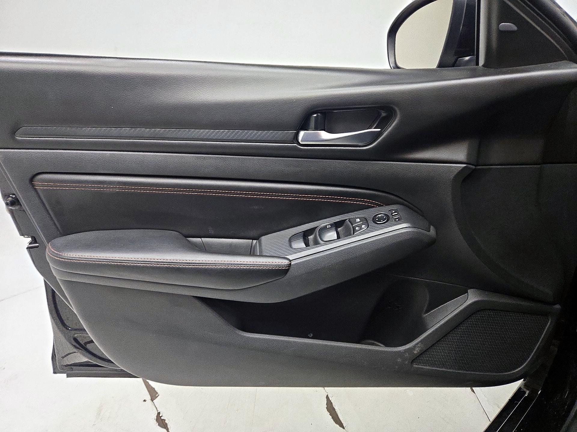 Thumbnail: 2021 Nissan Altima - 12