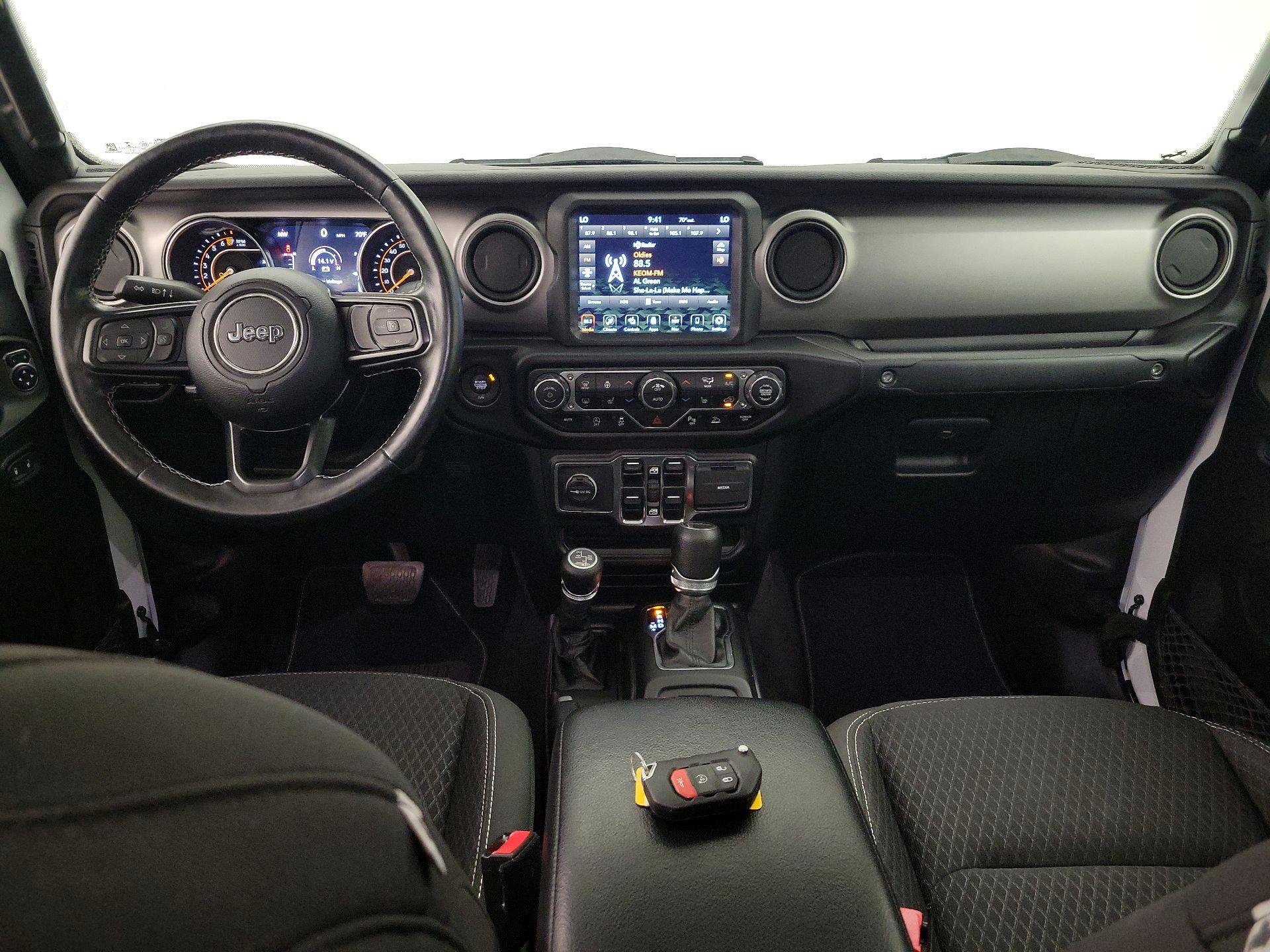 Thumbnail: 2021 Jeep Gladiator - 9