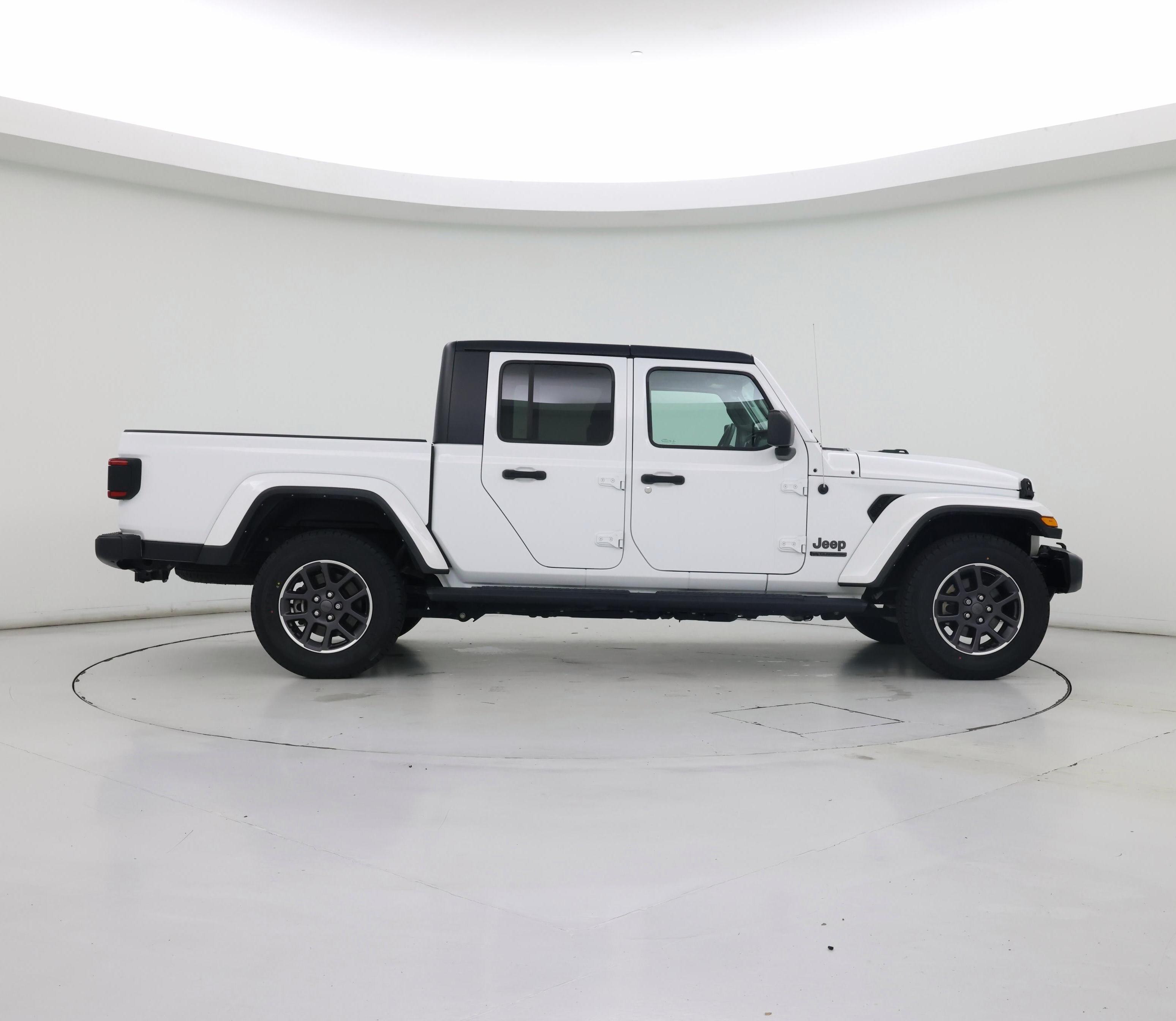Thumbnail: 2021 Jeep Gladiator - 7