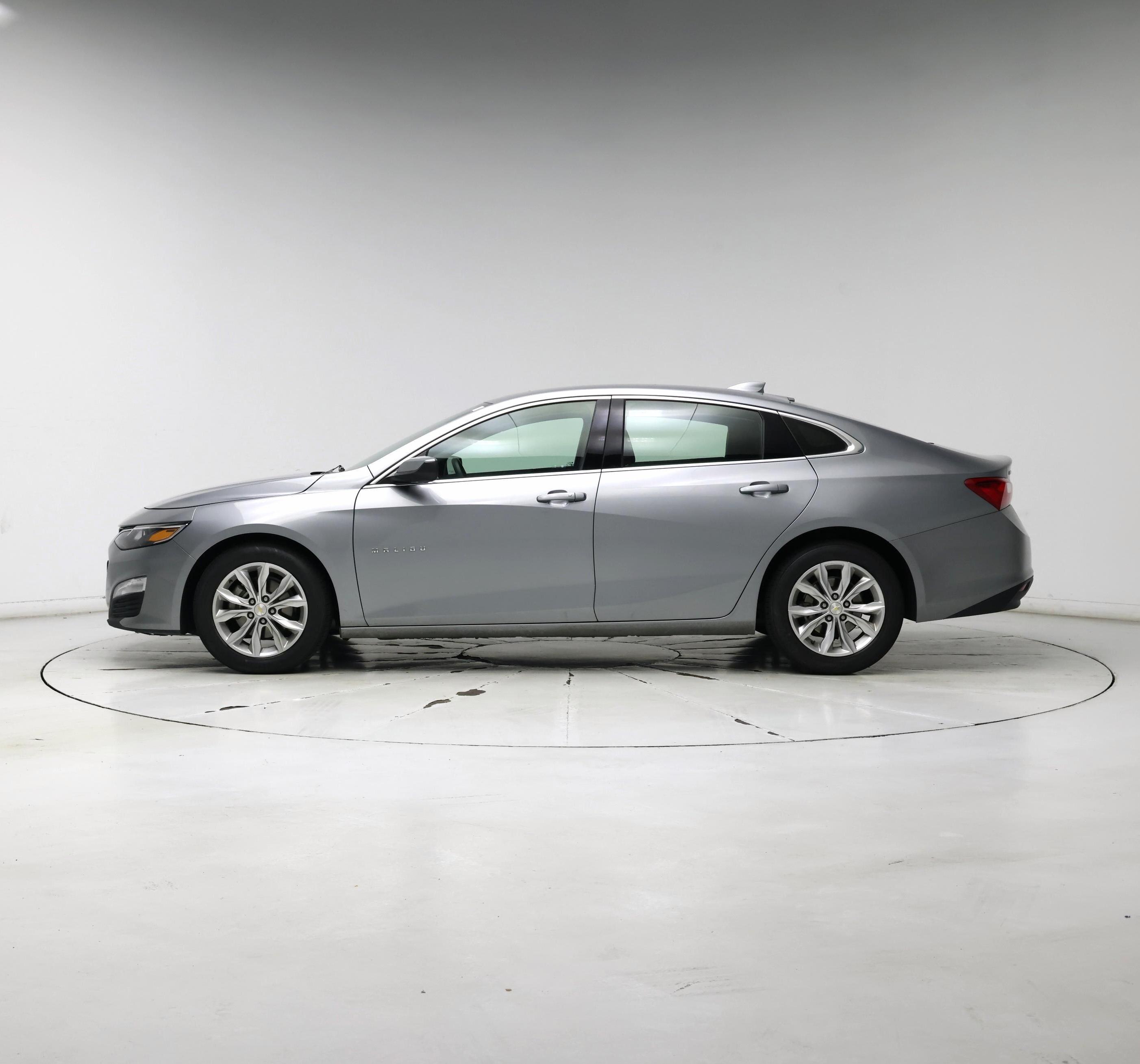 Thumbnail: 2023 Chevrolet Malibu - 3