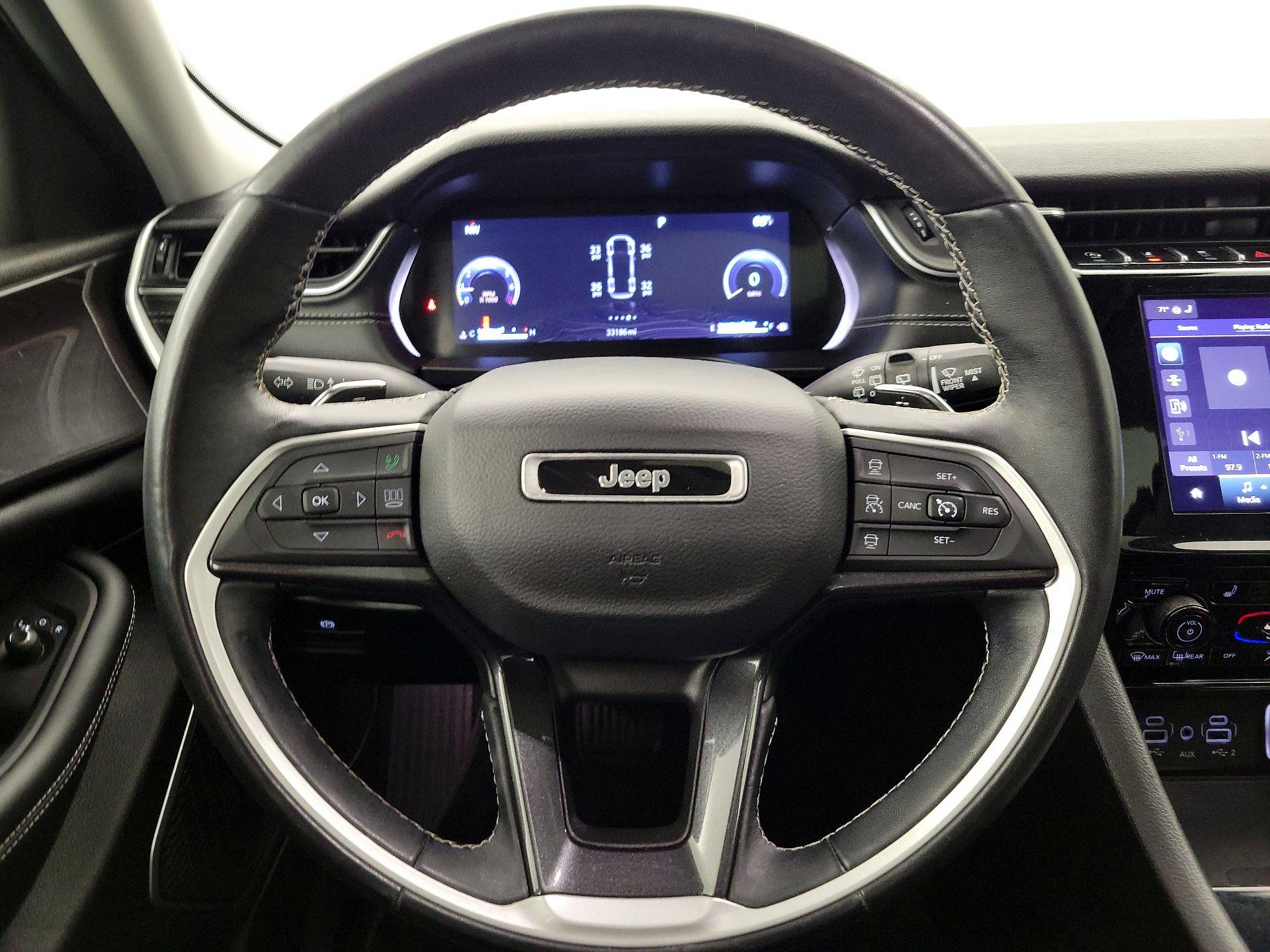 Thumbnail: 2022 Jeep Grand Cherokee - 10