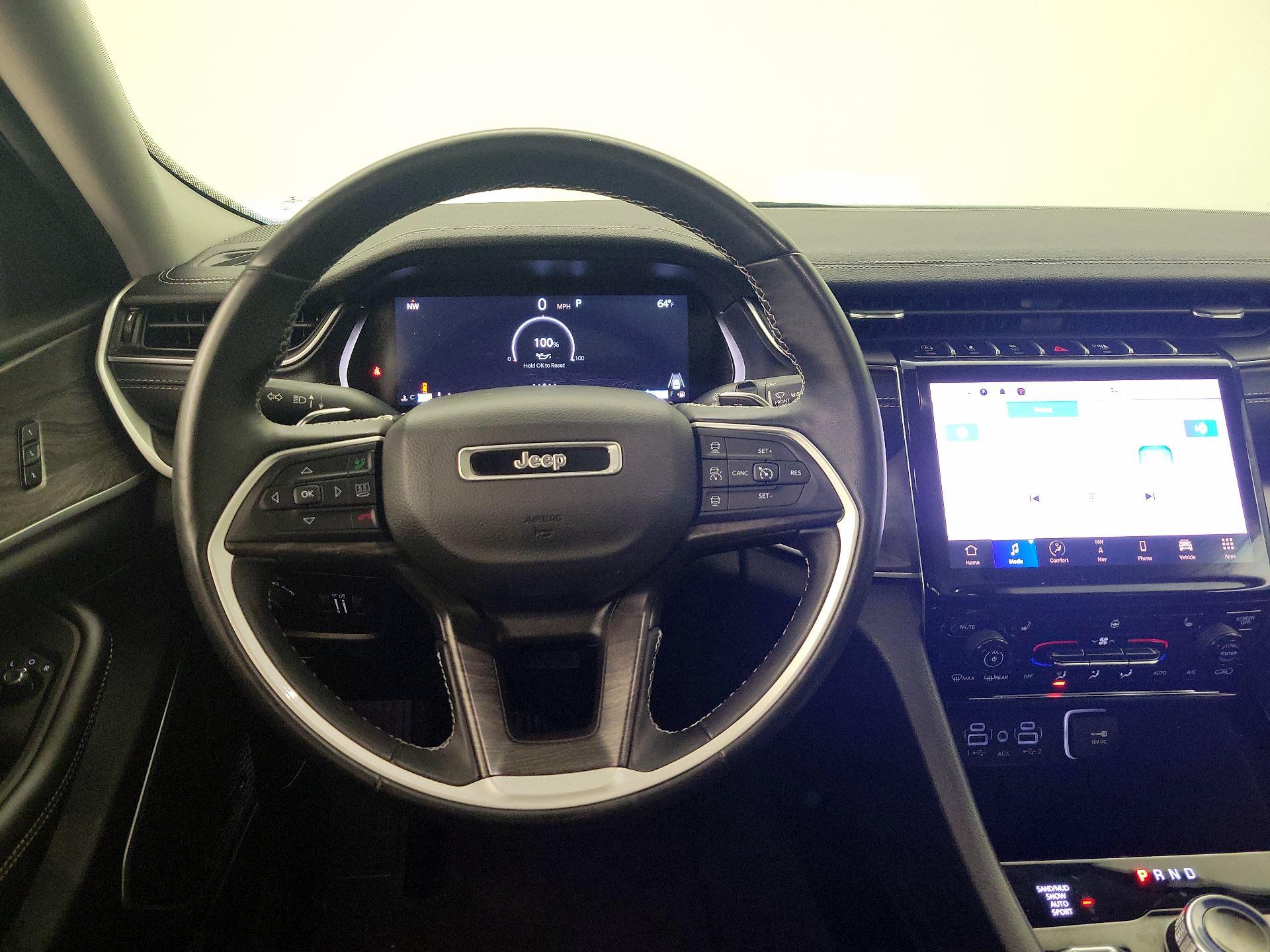 Thumbnail: 2022 Jeep Grand Cherokee L - 10