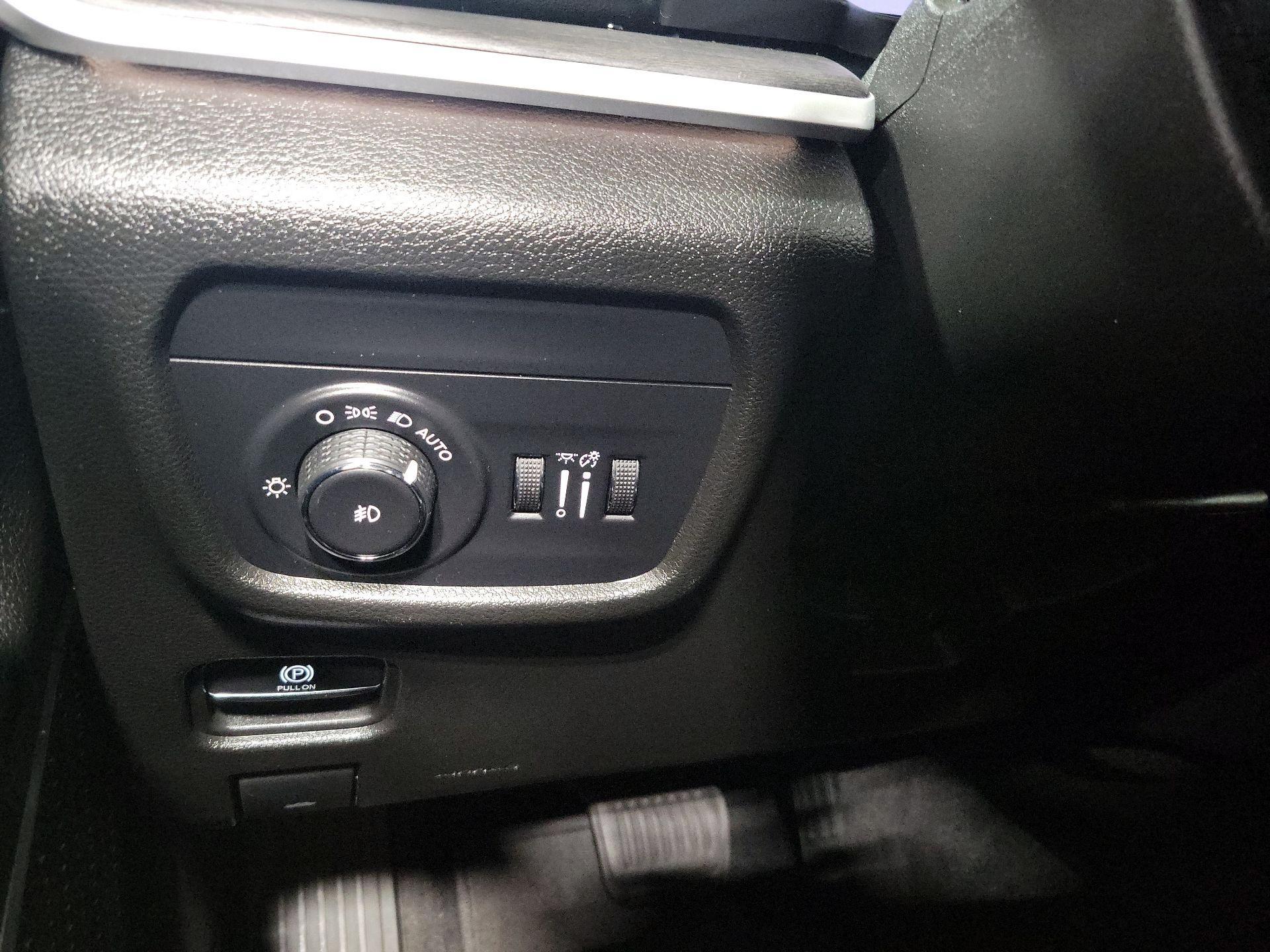 Thumbnail: 2022 Jeep Grand Cherokee L - 13