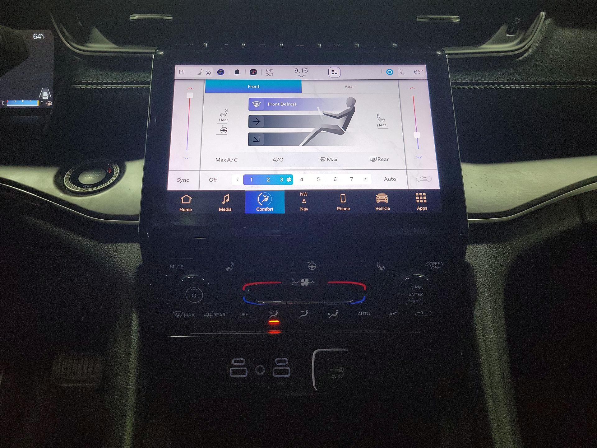 Thumbnail: 2022 Jeep Grand Cherokee L - 16