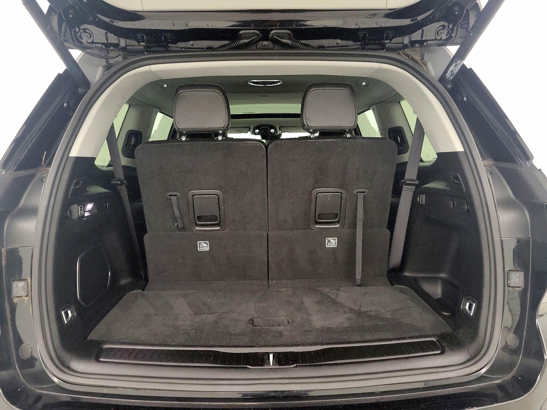 Thumbnail: 2022 Jeep Grand Cherokee L - 20