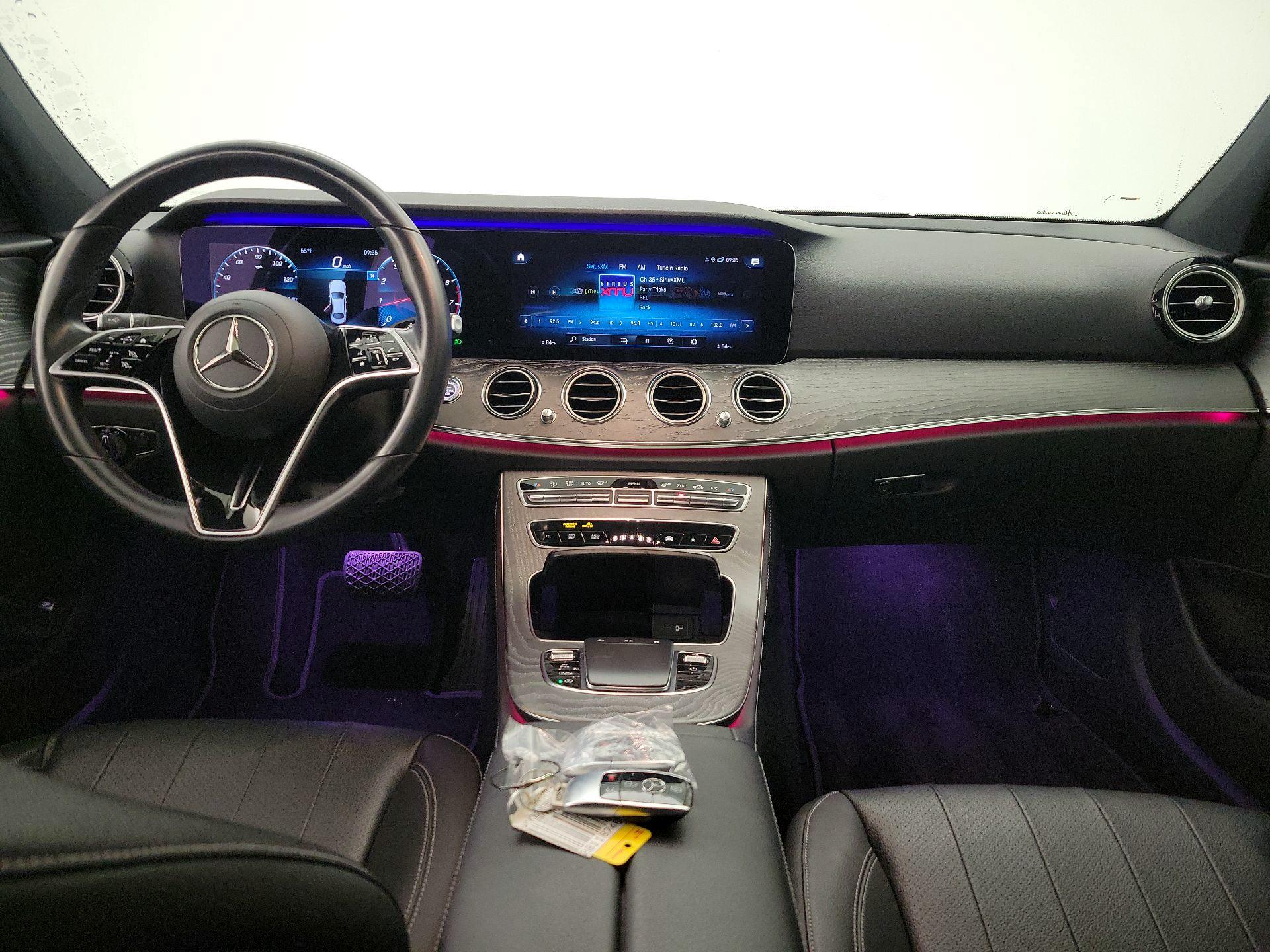 Thumbnail: 2021 Mercedes-Benz E-Class - 9