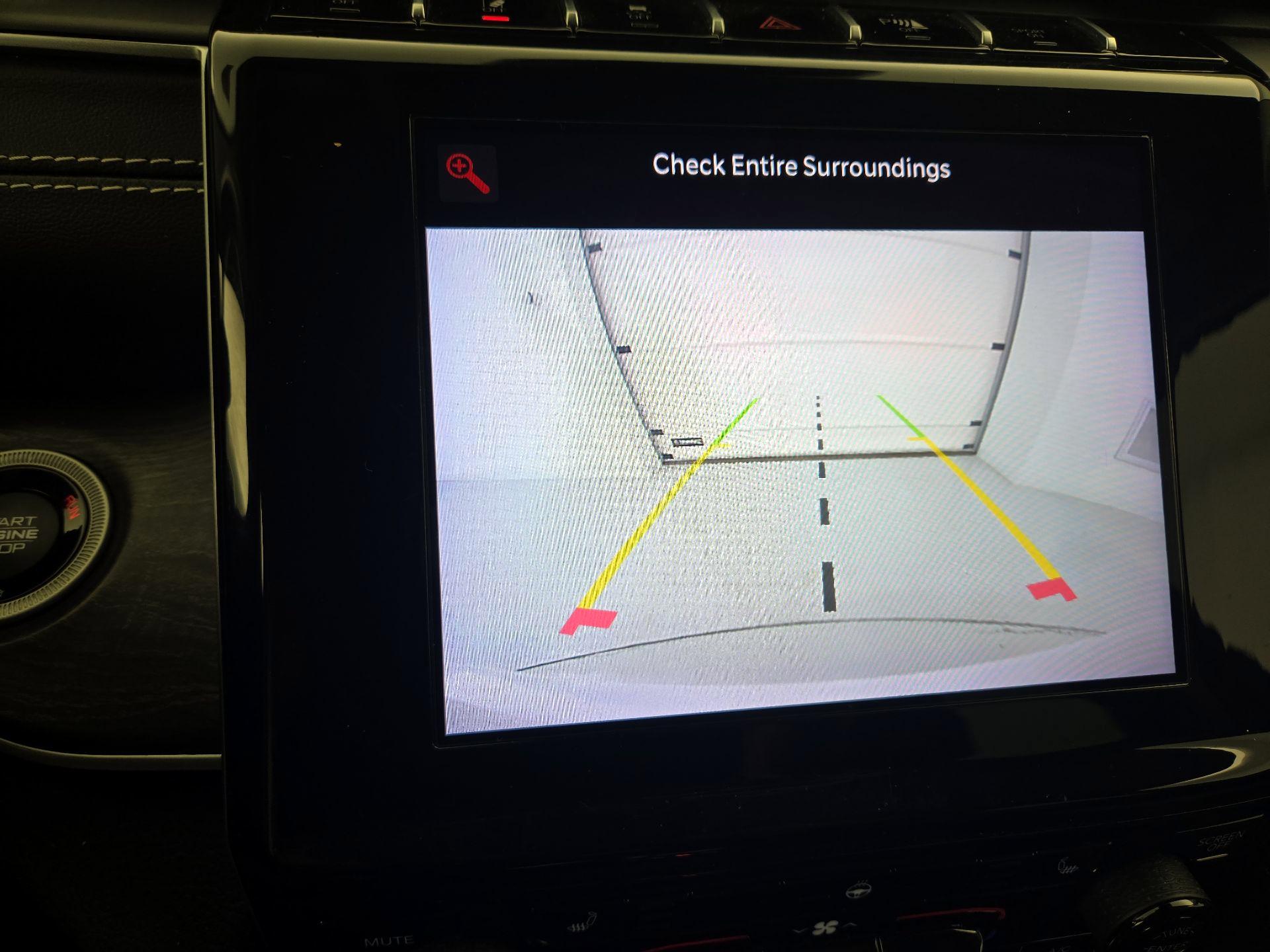 Thumbnail: 2022 Jeep Grand Cherokee - 14