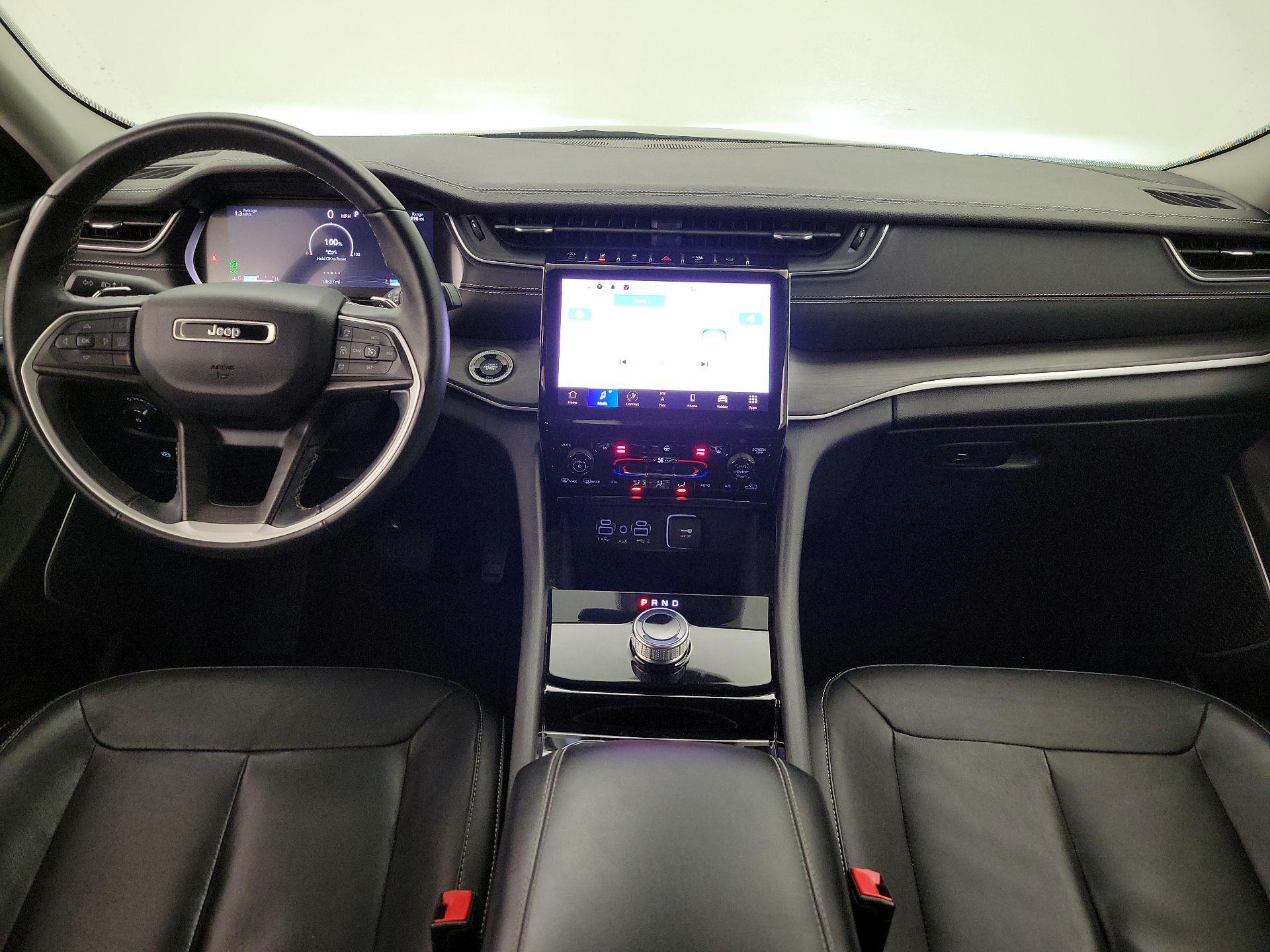 Thumbnail: 2022 Jeep Grand Cherokee L - 9