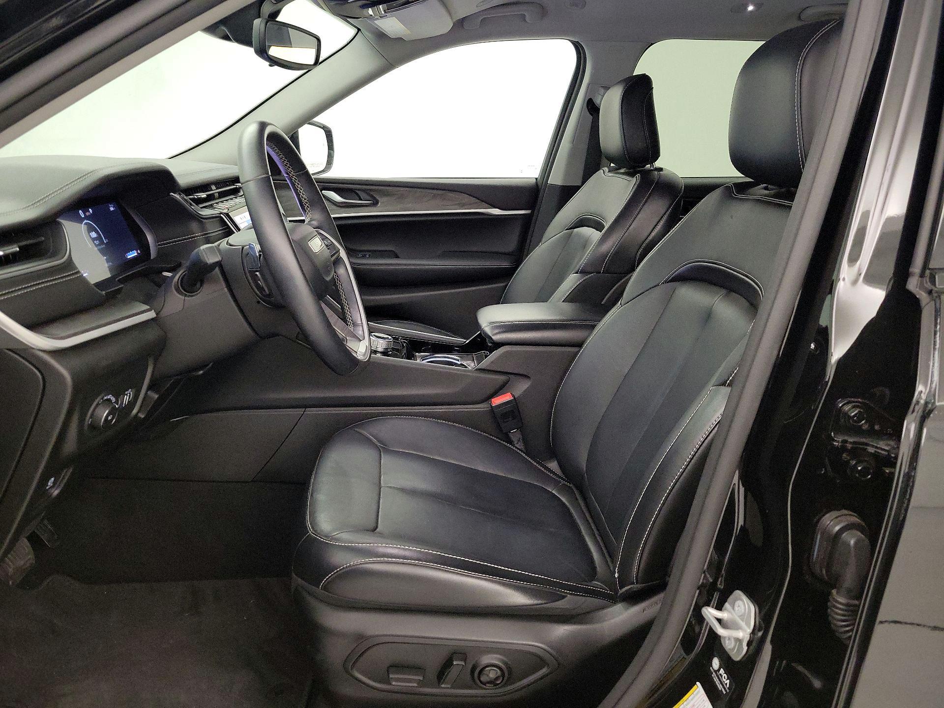 Thumbnail: 2022 Jeep Grand Cherokee L - 11