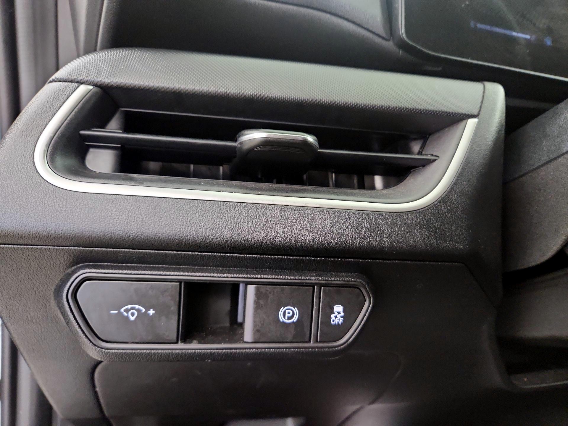 Thumbnail: 2025 Kia K4 - 13