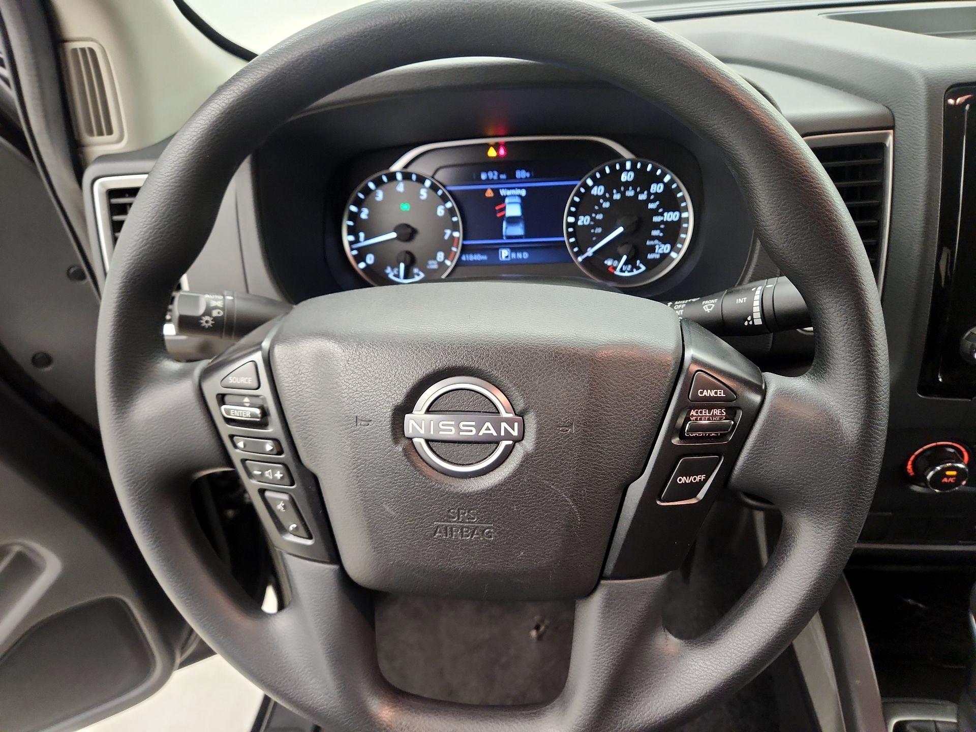 Thumbnail: 2022 Nissan Frontier - 10