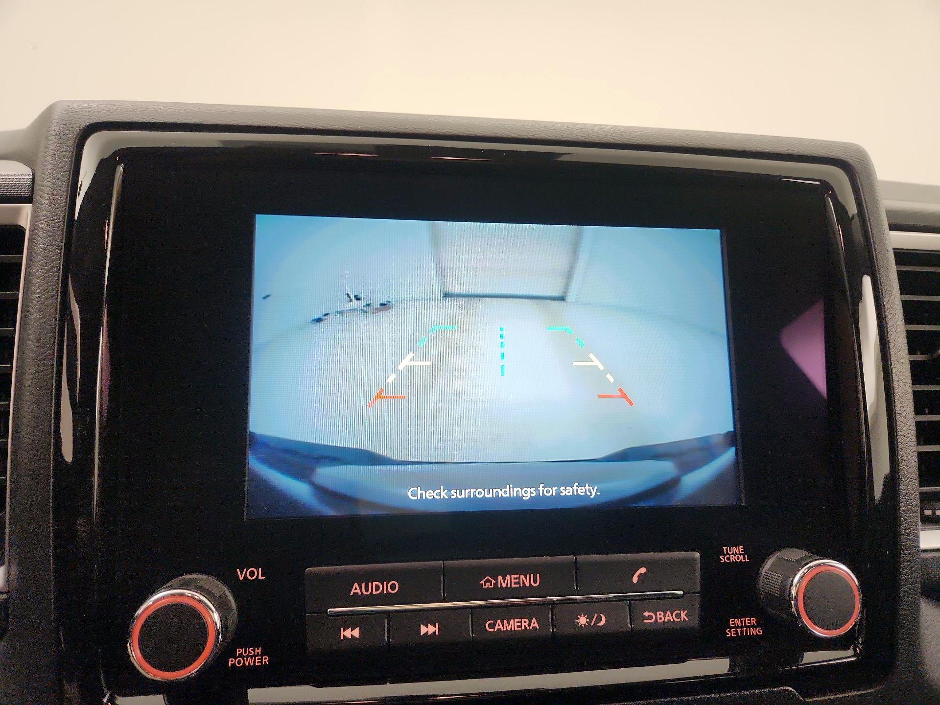 Thumbnail: 2022 Nissan Frontier - 14