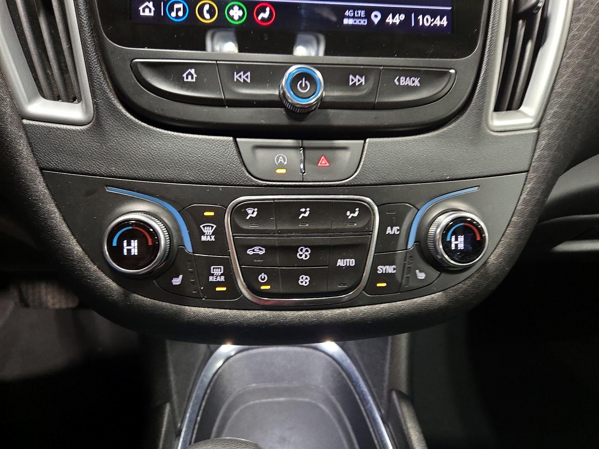 Thumbnail: 2023 Chevrolet Malibu - 16