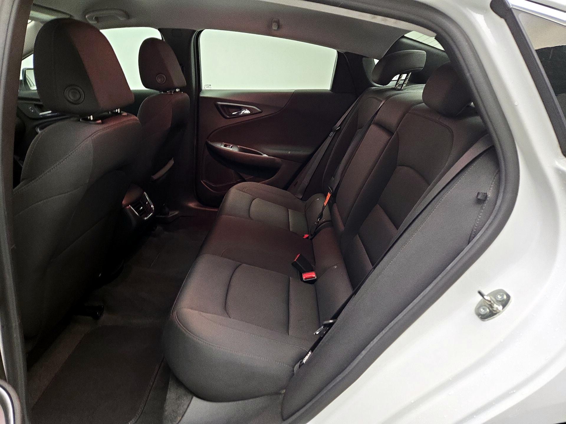 Thumbnail: 2023 Chevrolet Malibu - 20