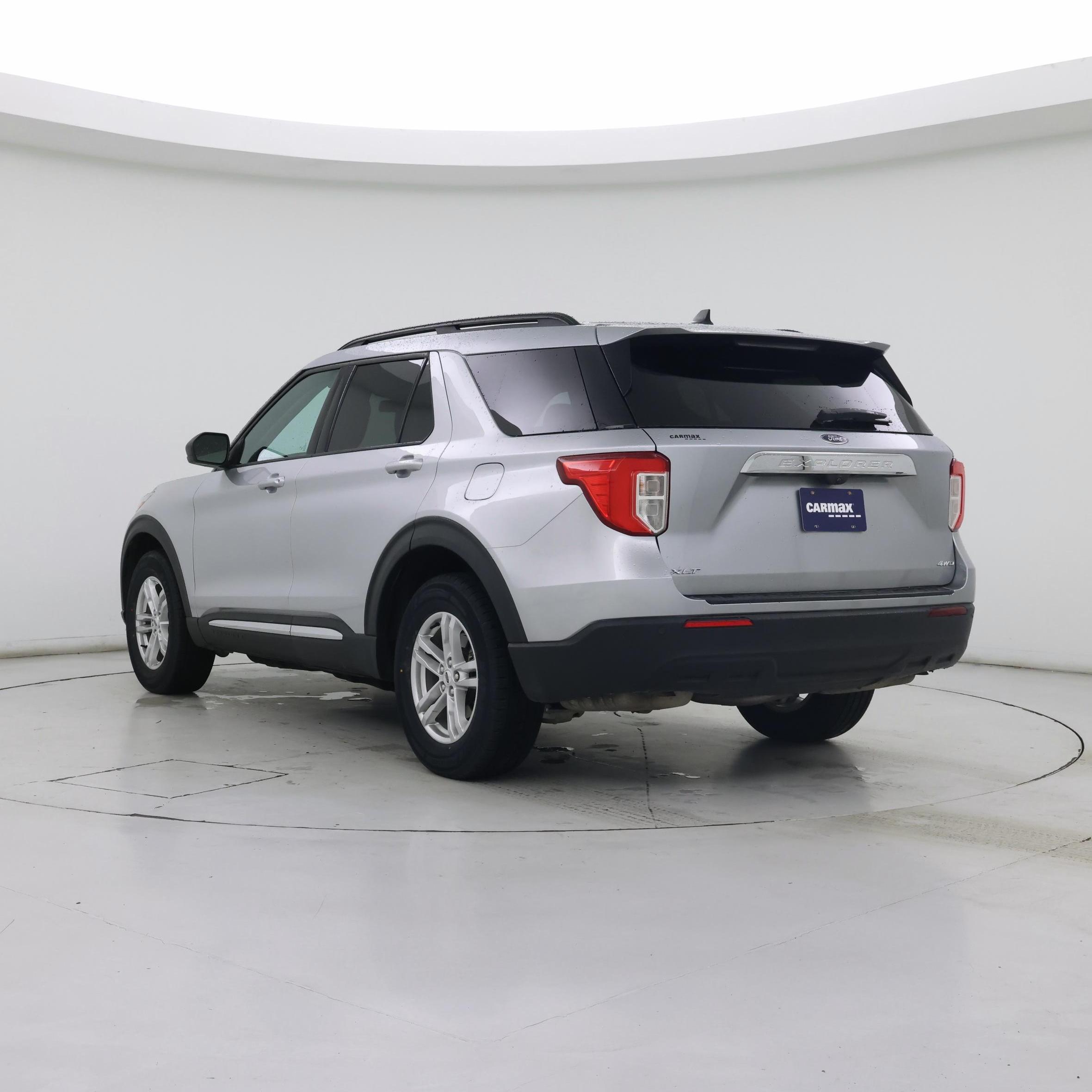 Thumbnail: 2022 Ford Explorer - 2