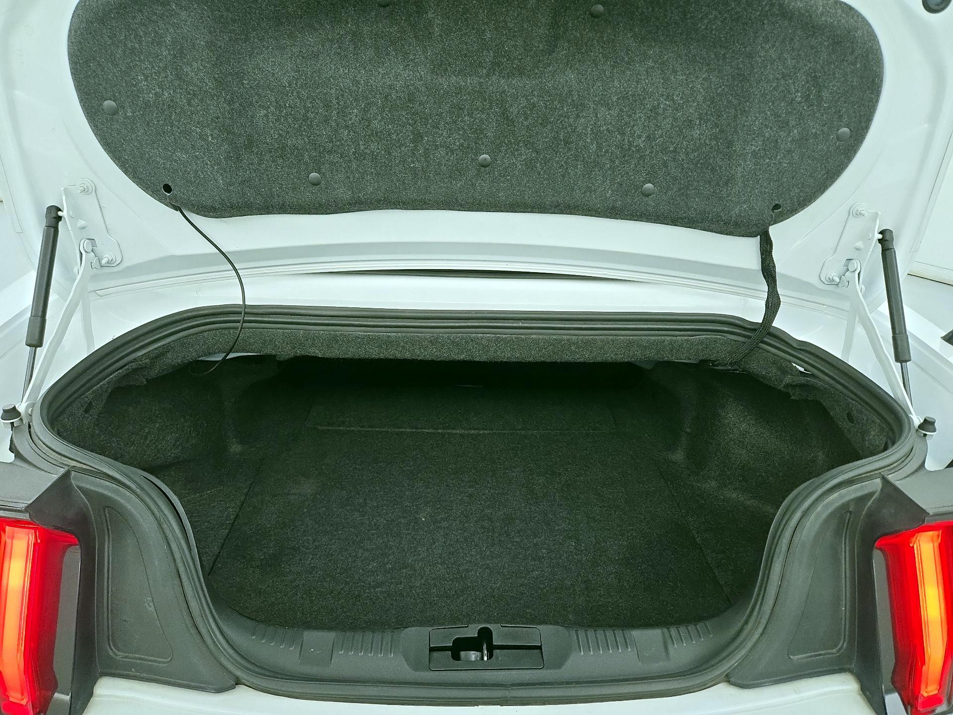 Thumbnail: 2023 Ford Mustang - 20