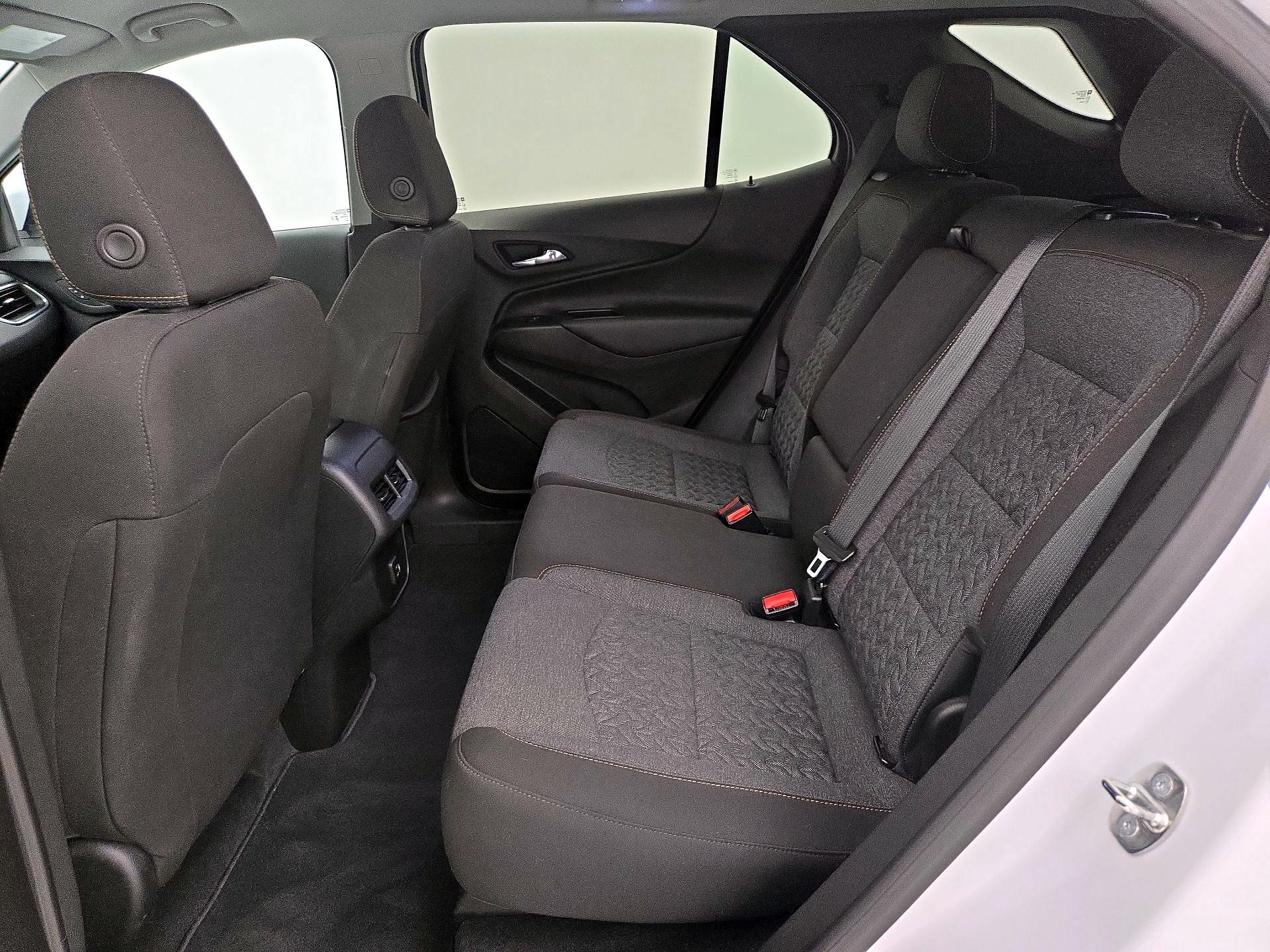 Thumbnail: 2023 Chevrolet Equinox - 18