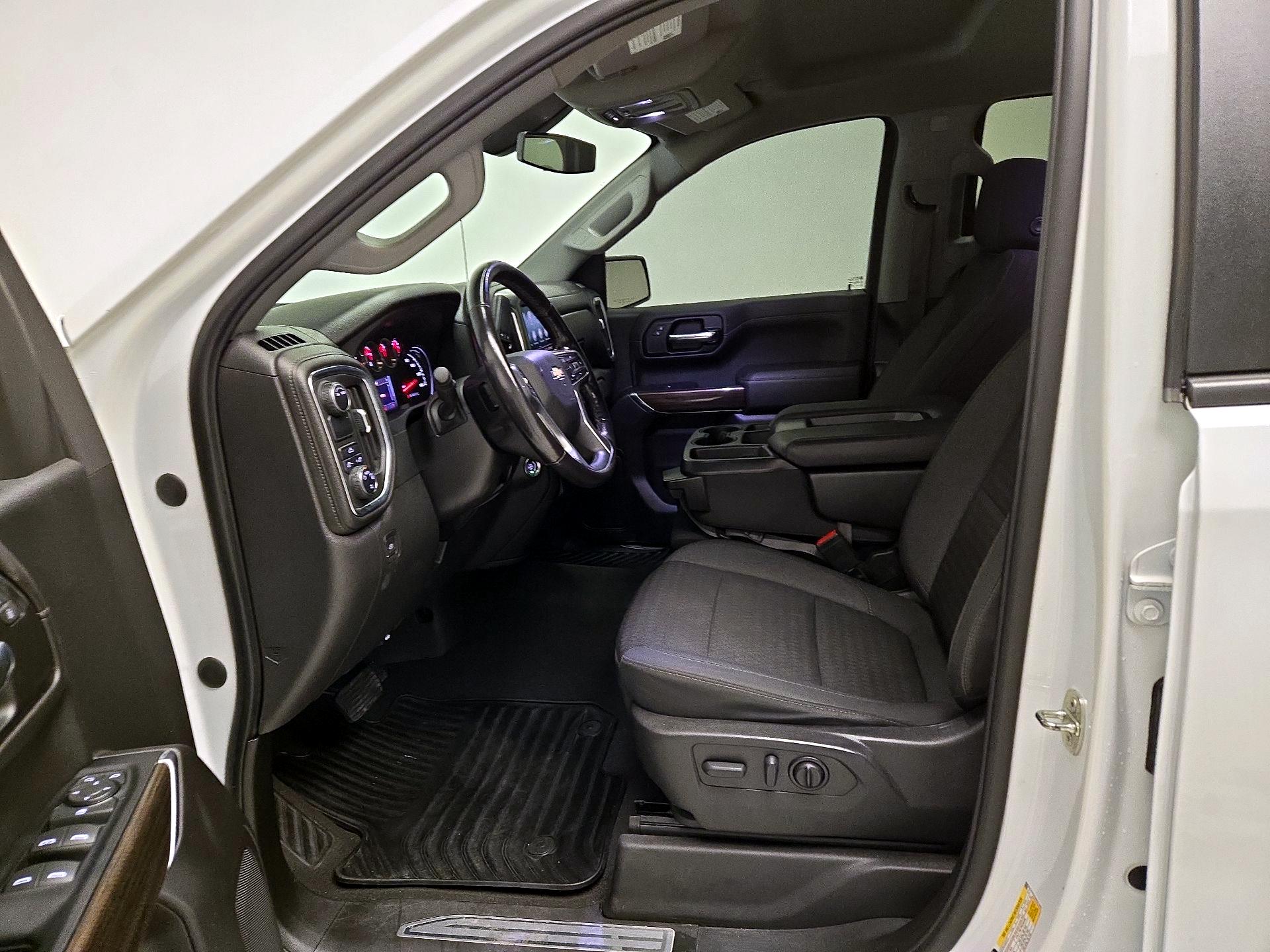 Thumbnail: 2022 Chevrolet Silverado 1500 - 11