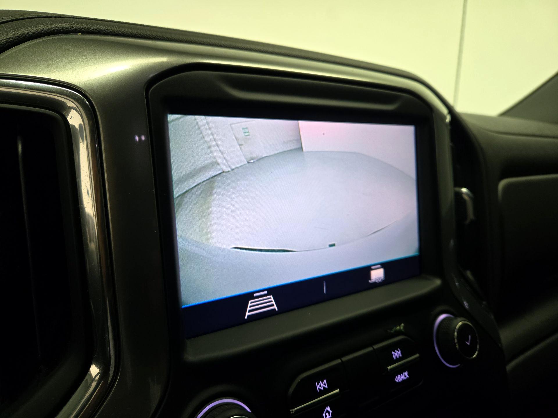 Thumbnail: 2022 Chevrolet Silverado 1500 - 14