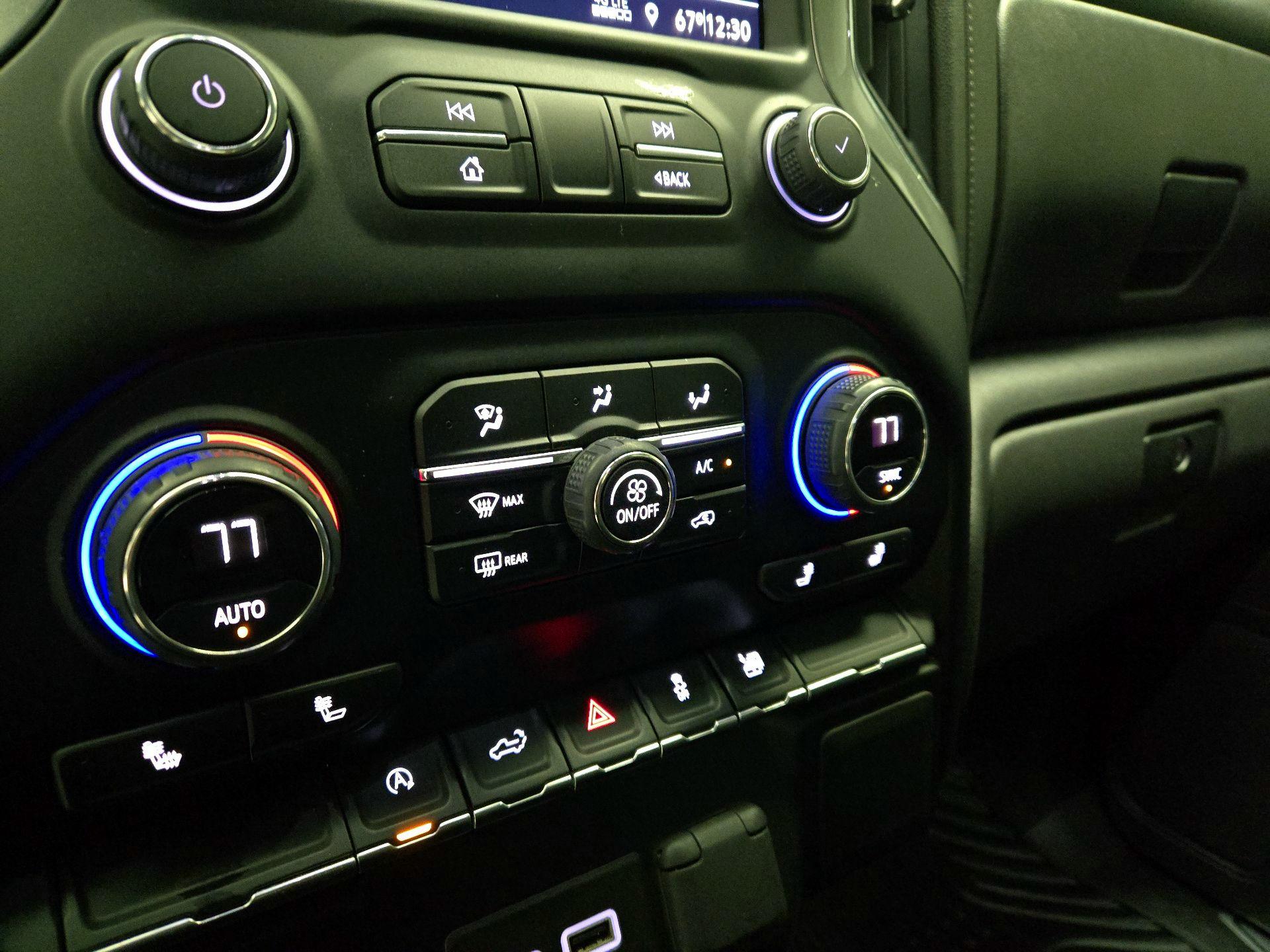 Thumbnail: 2022 Chevrolet Silverado 1500 - 16