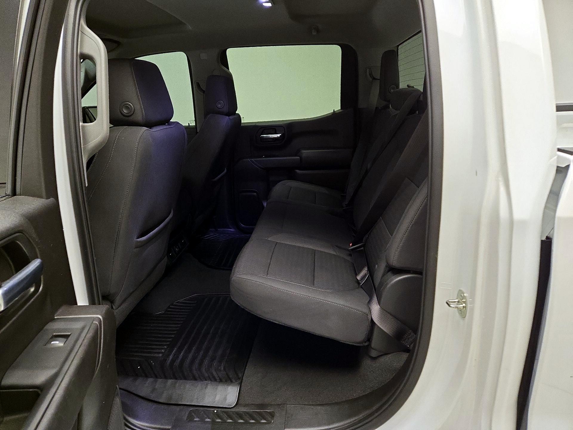 Thumbnail: 2022 Chevrolet Silverado 1500 - 19