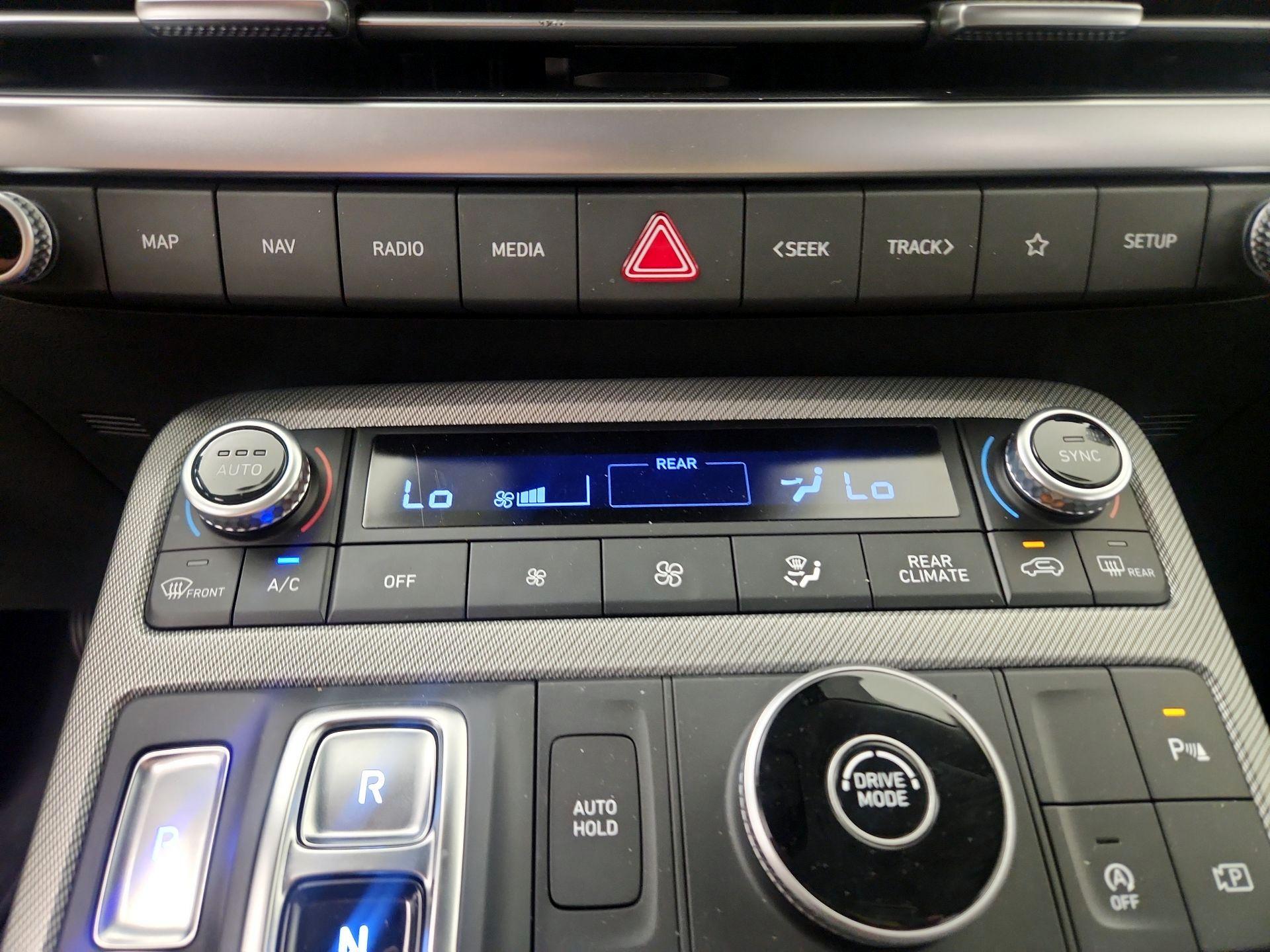 Thumbnail: 2023 Hyundai Palisade - 14