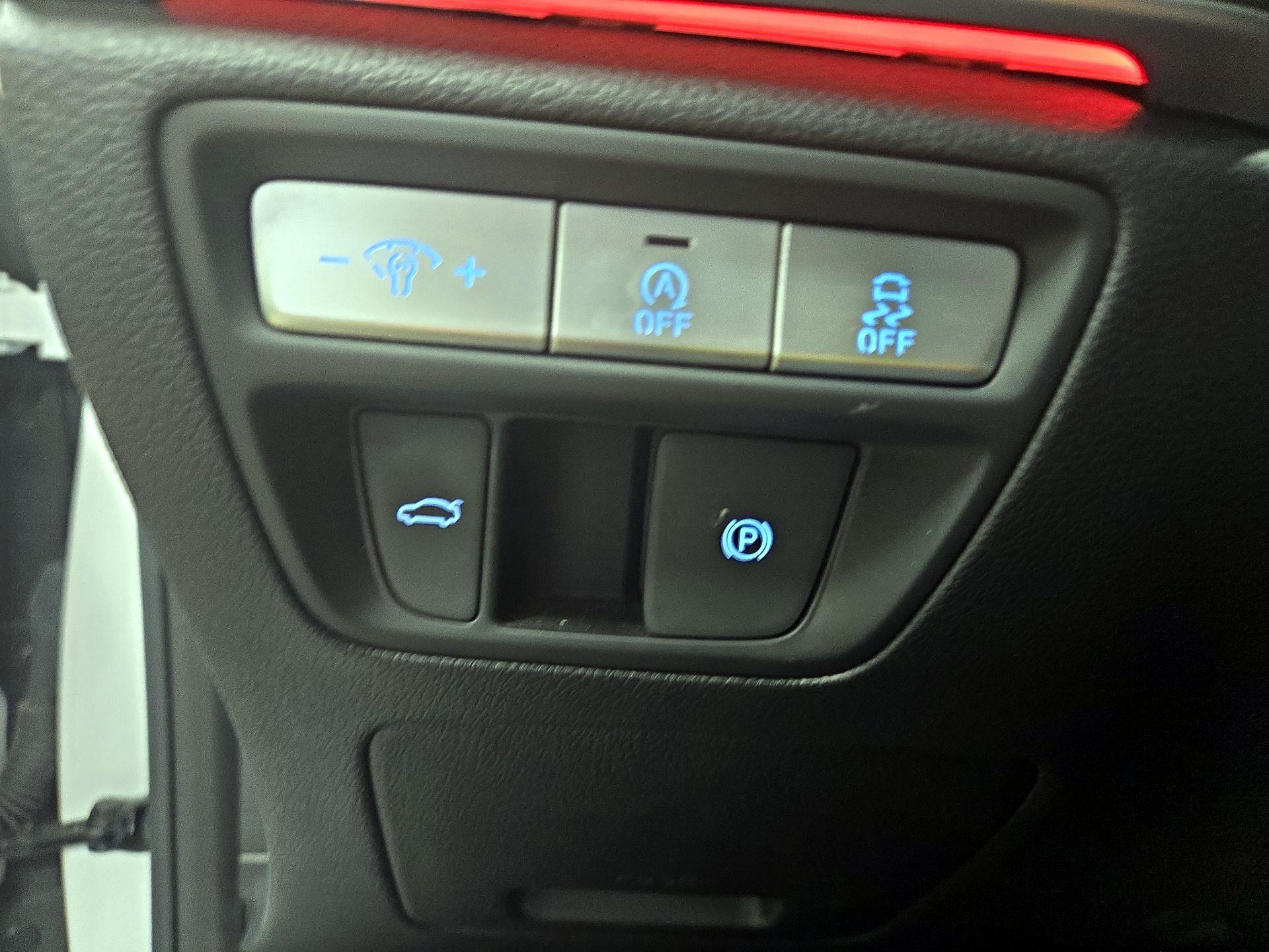 Thumbnail: 2023 Genesis G80 - 13