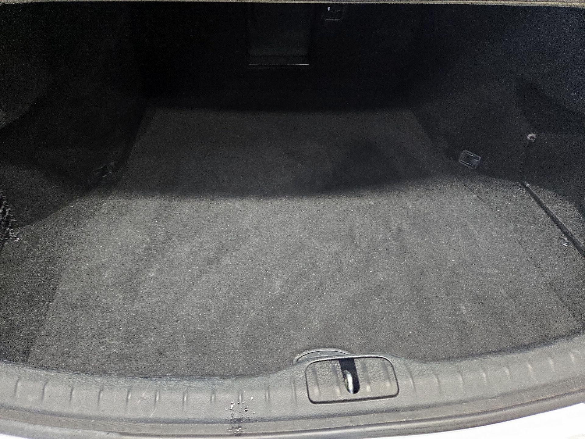 Thumbnail: 2023 Genesis G80 - 19