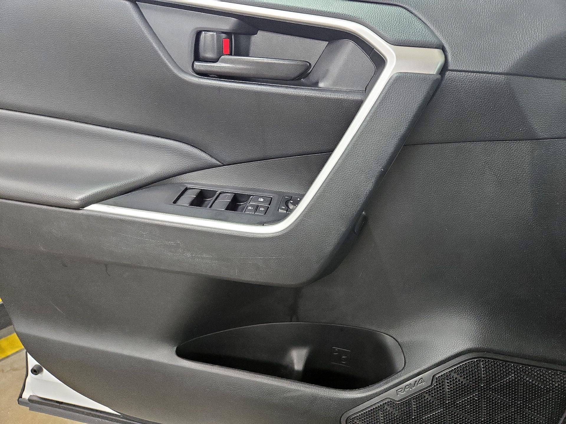 Thumbnail: 2023 Toyota RAV4 - 12