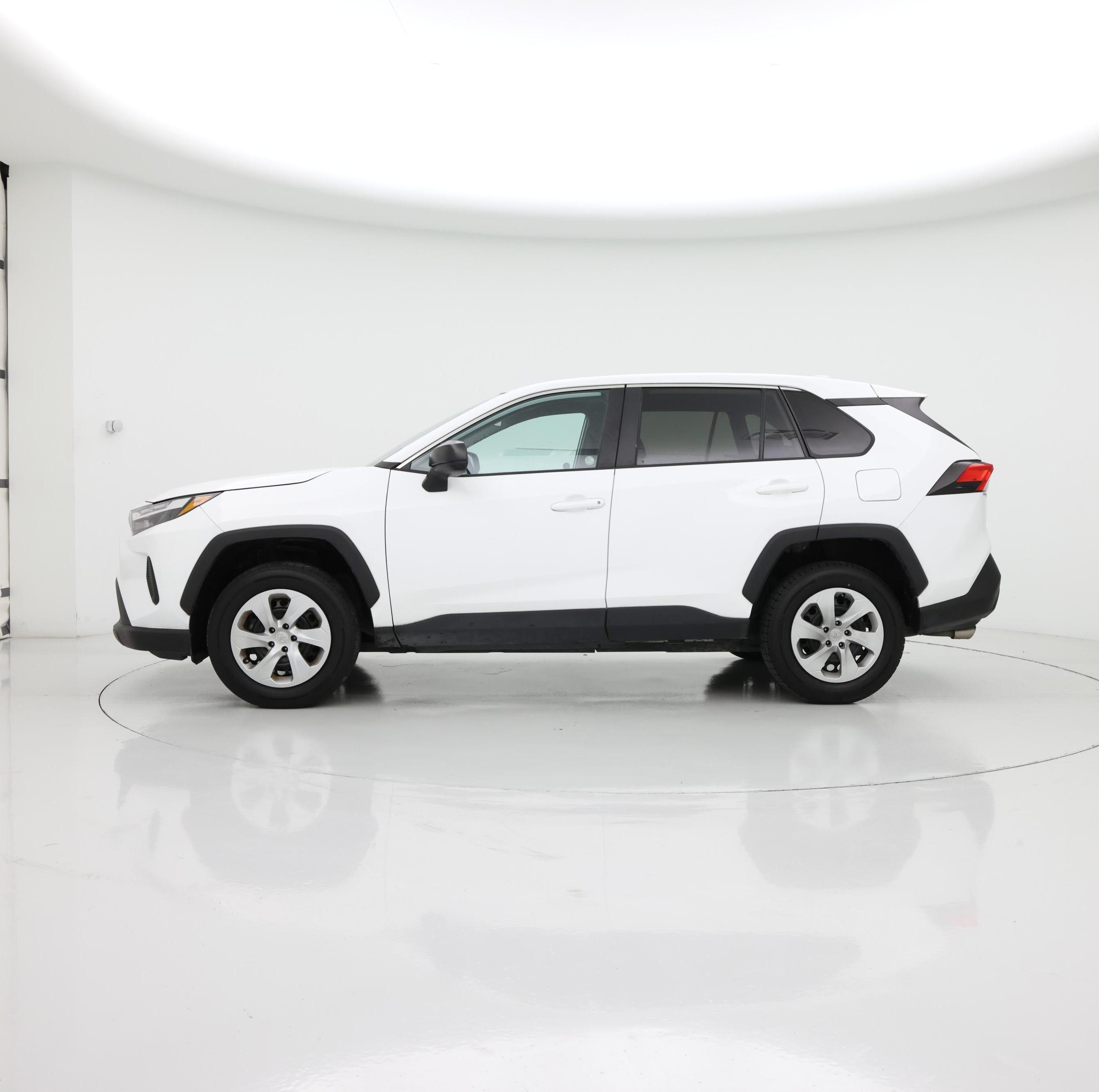 Thumbnail: 2023 Toyota RAV4 - 3
