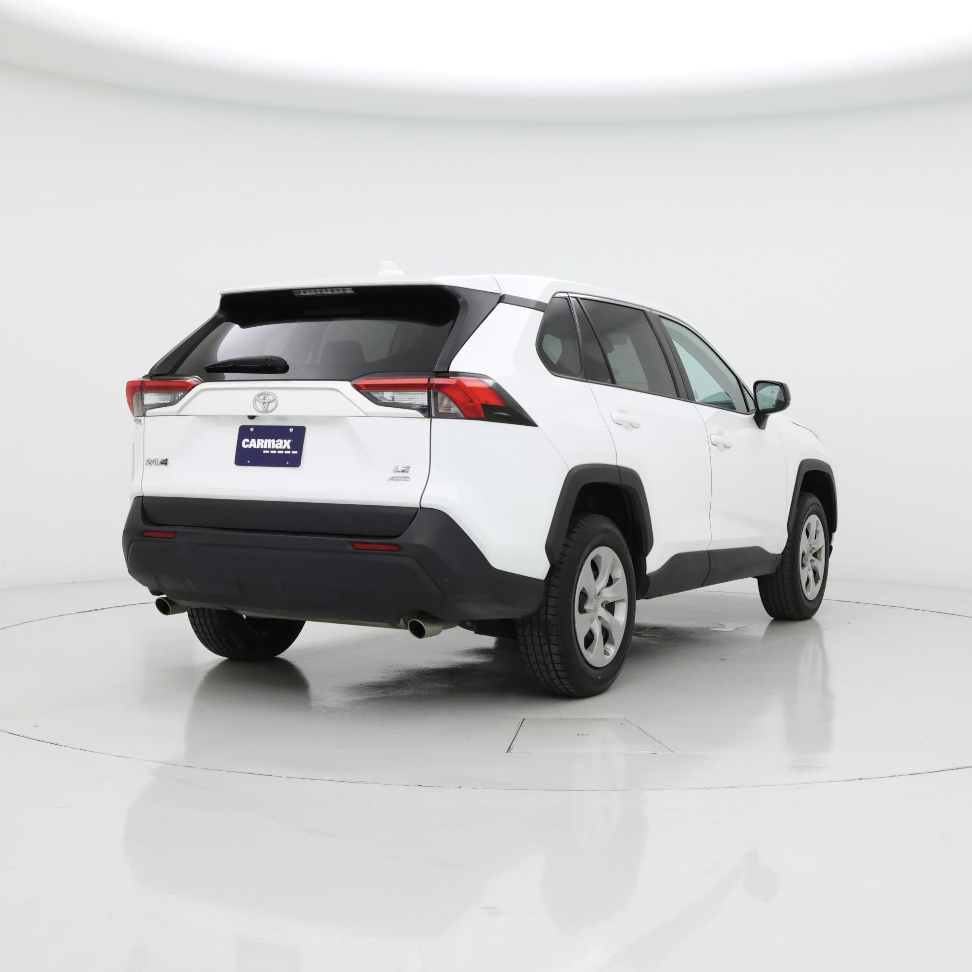 Thumbnail: 2023 Toyota RAV4 - 8