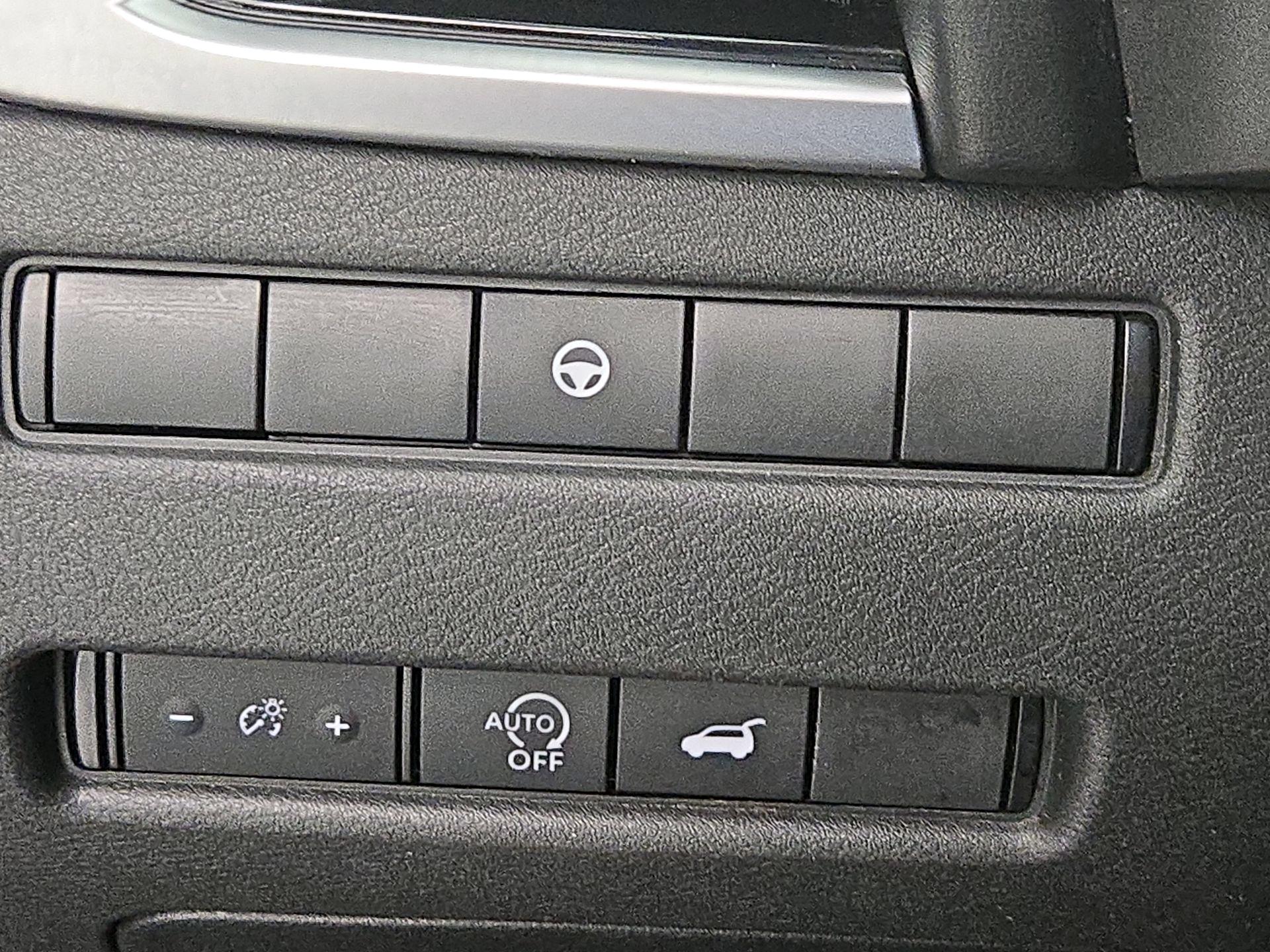 Thumbnail: 2023 Nissan Rogue - 13