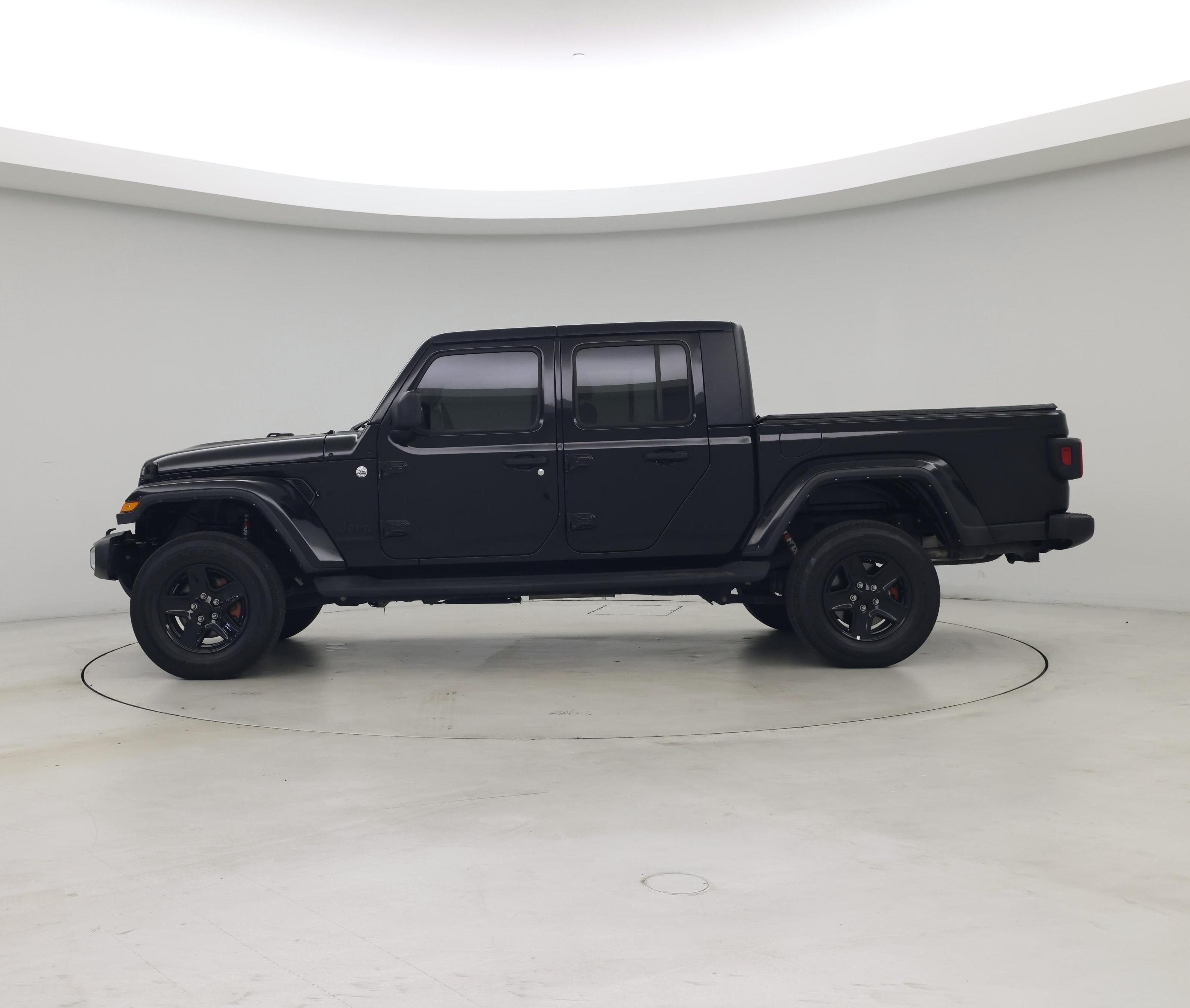 Thumbnail: 2021 Jeep Gladiator - 3