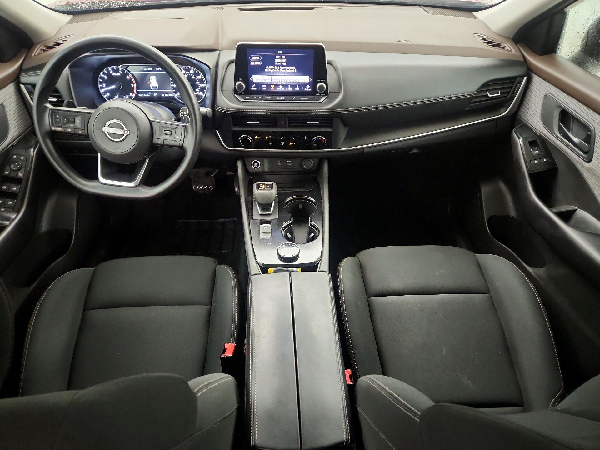 Thumbnail: 2023 Nissan Rogue - 9