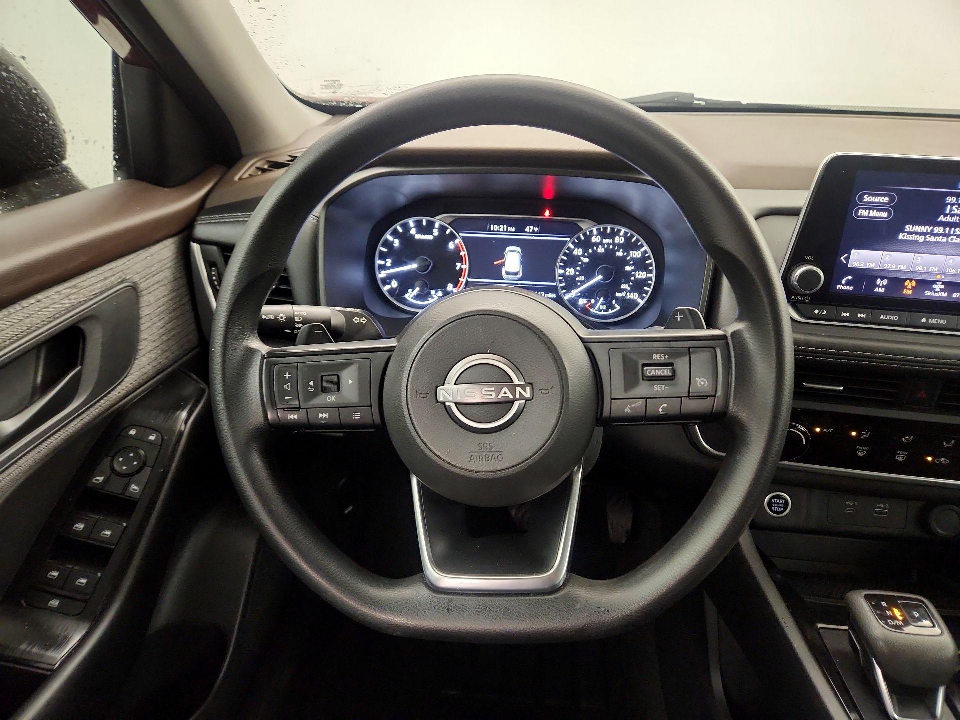 Thumbnail: 2023 Nissan Rogue - 10