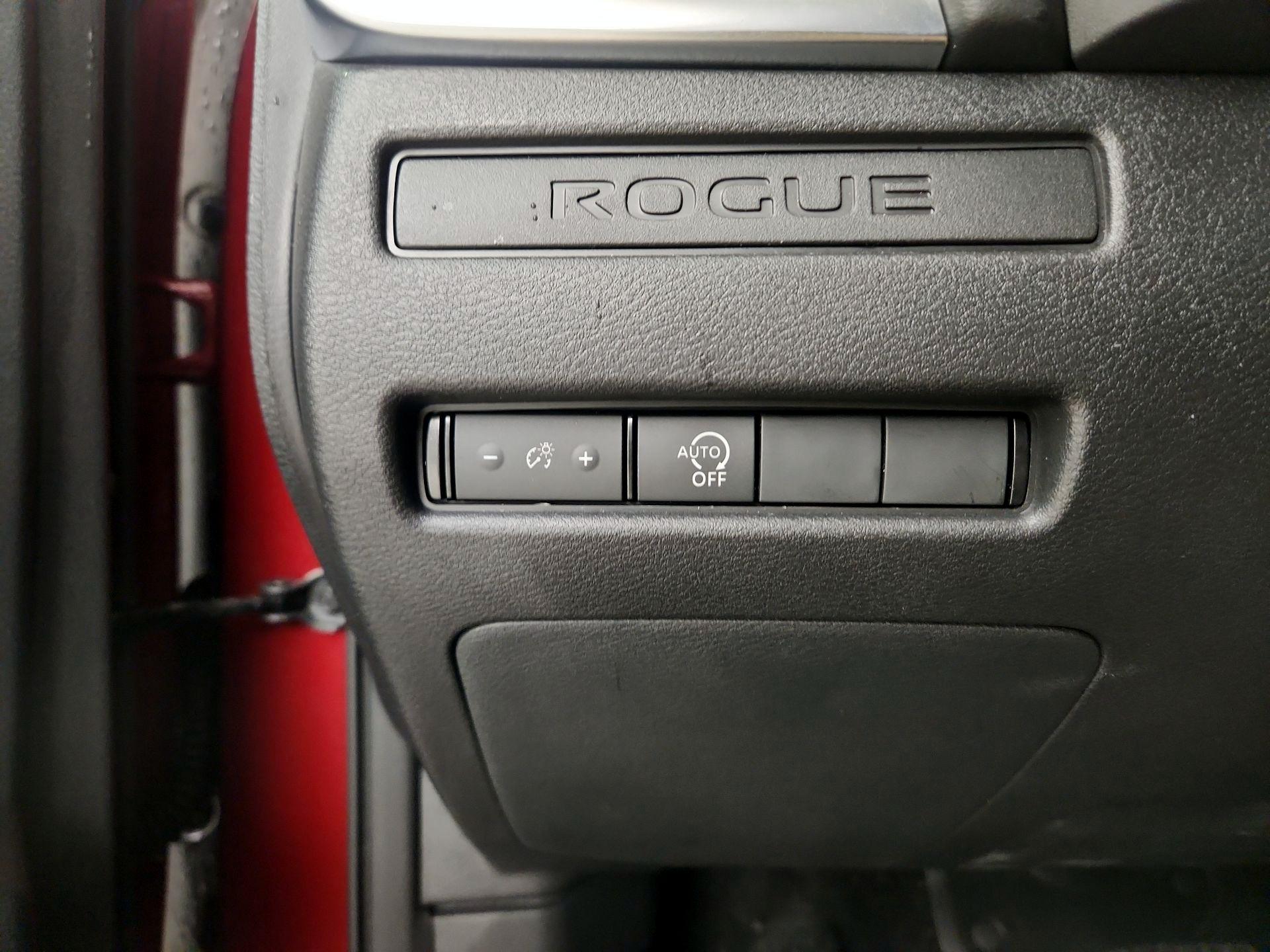 Thumbnail: 2023 Nissan Rogue - 13