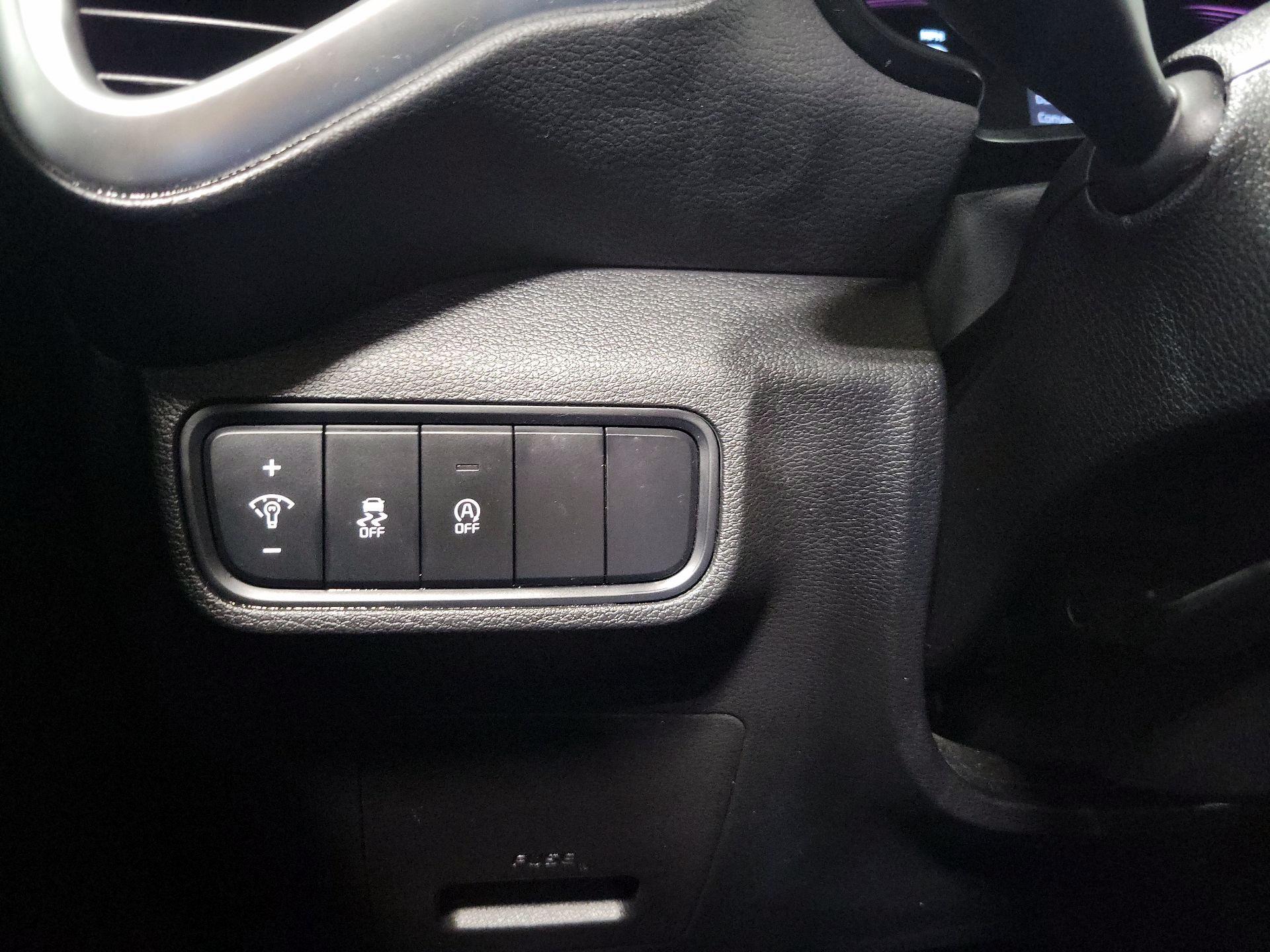 Thumbnail: 2023 Kia Soul - 13