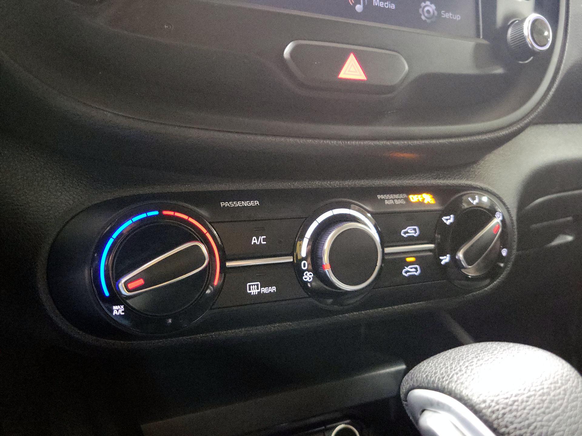 Thumbnail: 2023 Kia Soul - 16