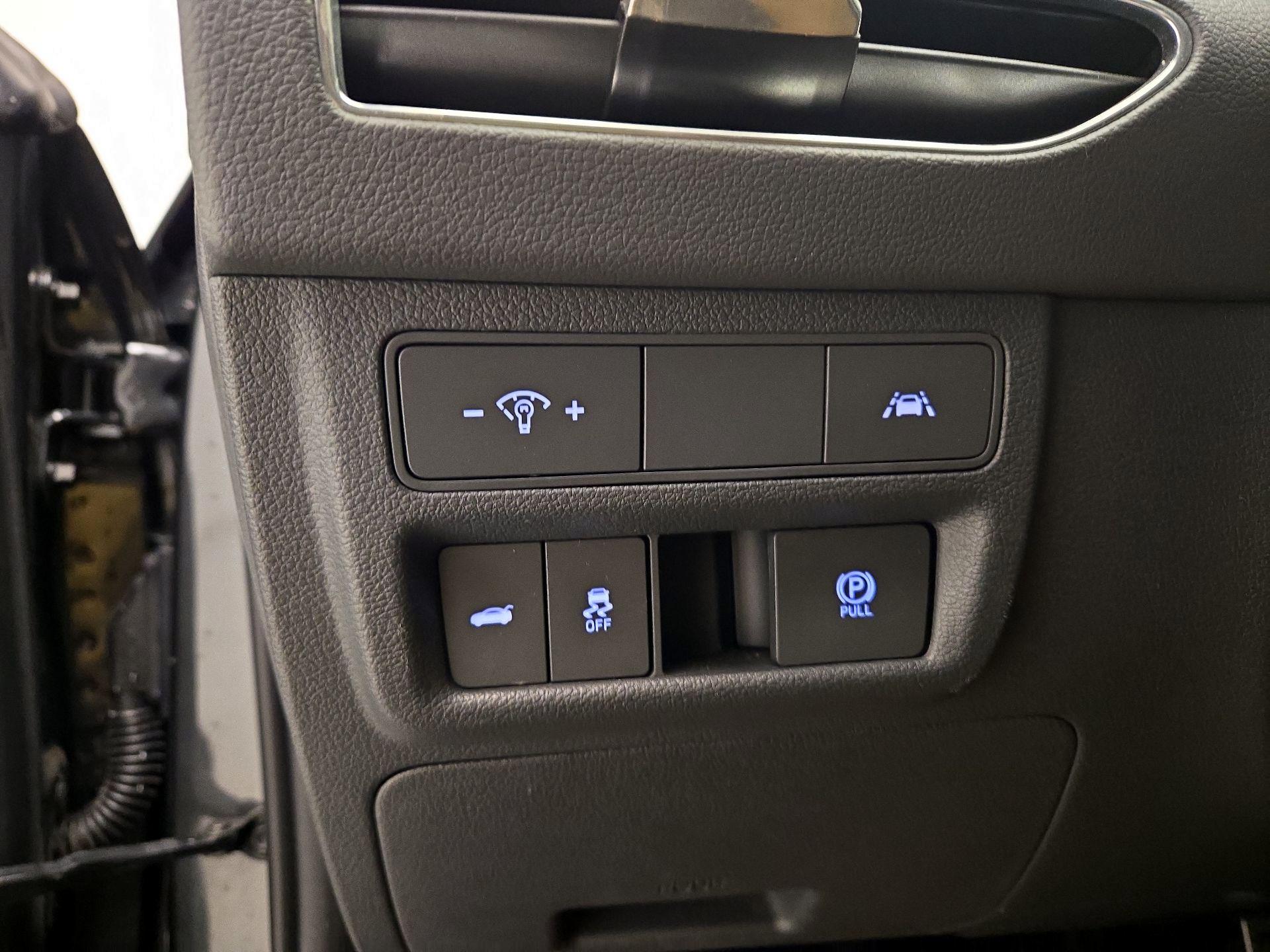 Thumbnail: 2022 Hyundai Sonata - 13