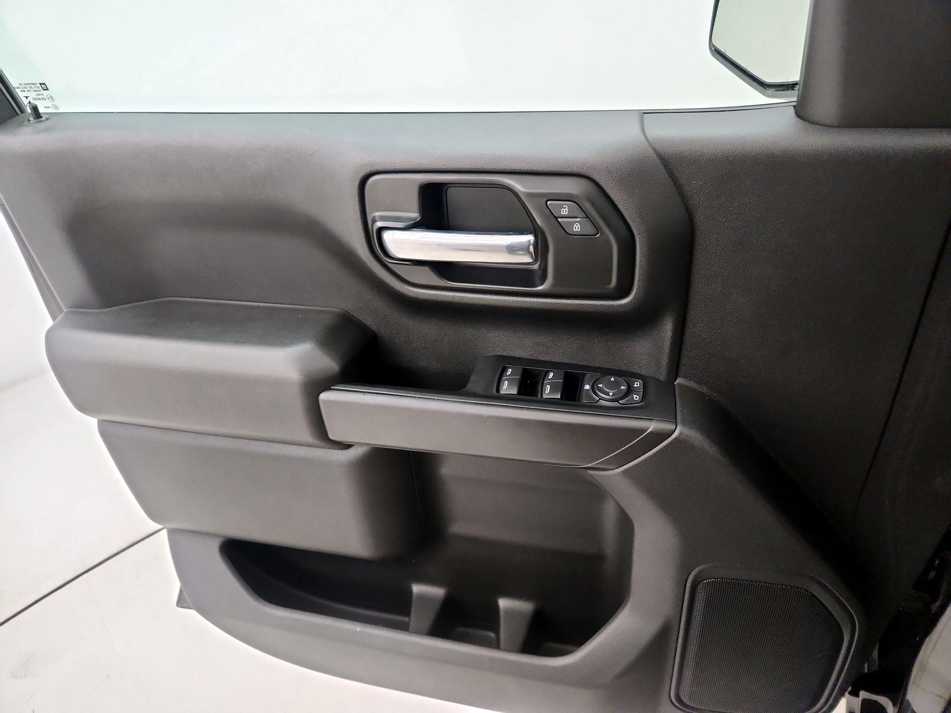 Thumbnail: 2021 Chevrolet Silverado 1500 - 12