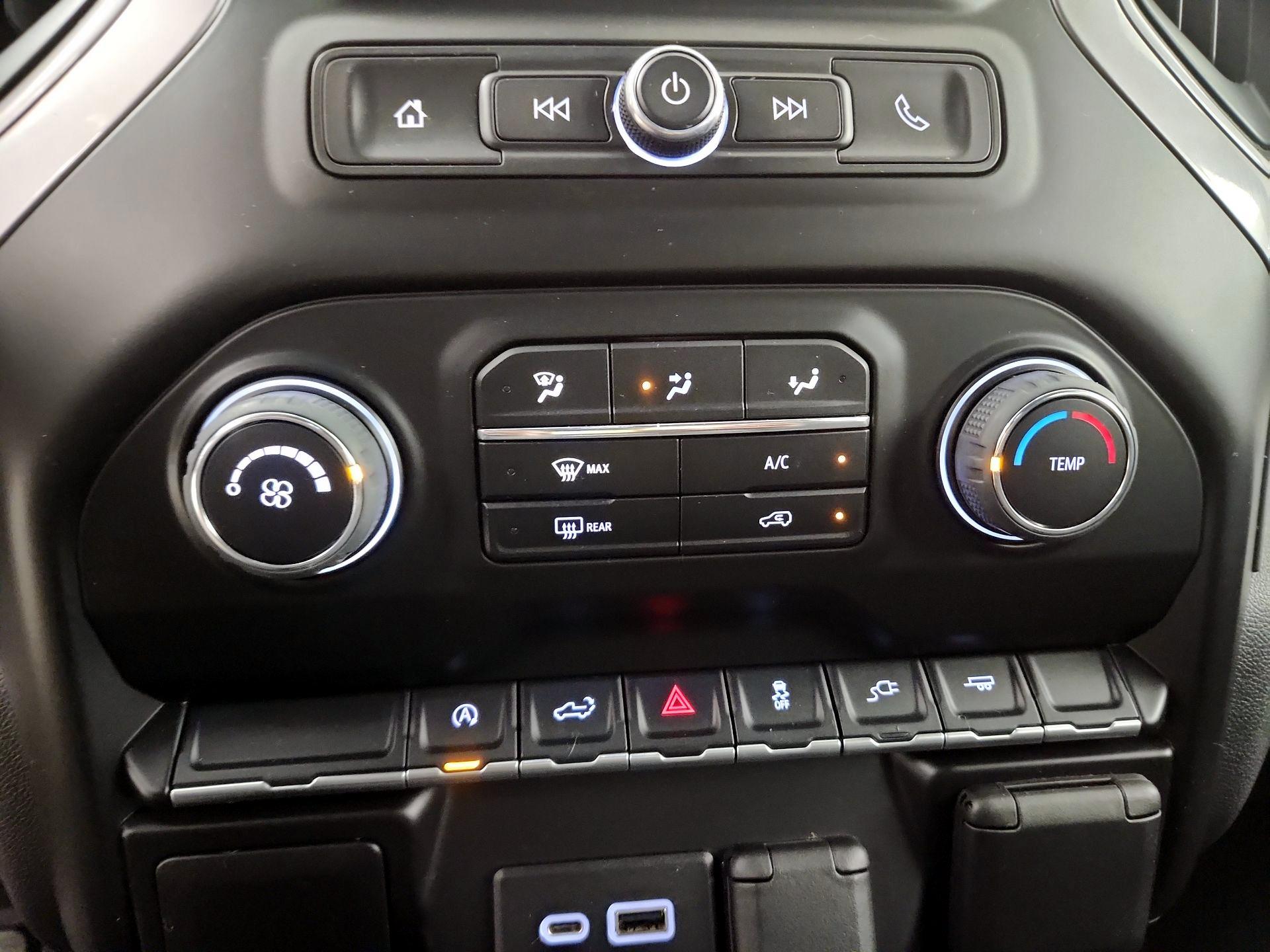 Thumbnail: 2021 Chevrolet Silverado 1500 - 16