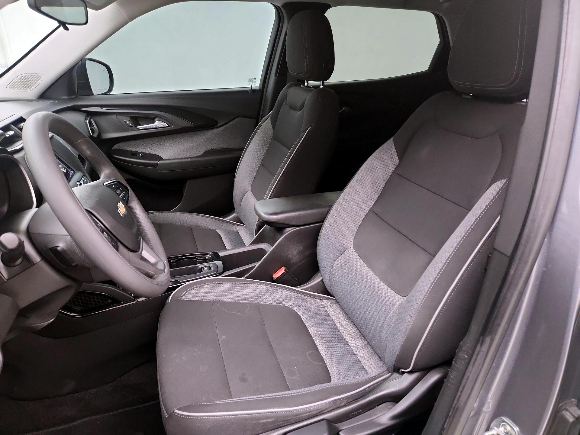 Thumbnail: 2021 Chevrolet TrailBlazer - 11