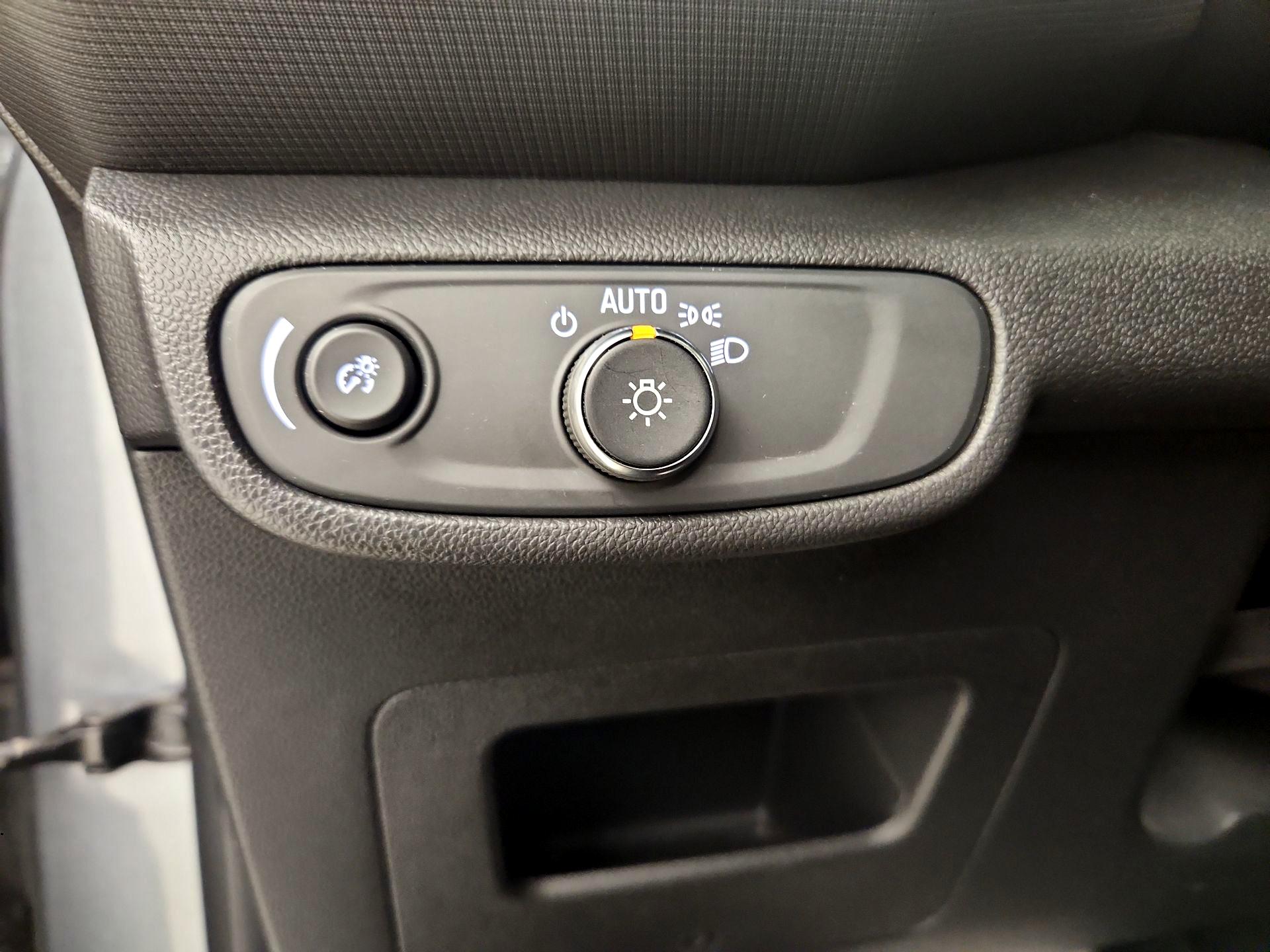 Thumbnail: 2021 Chevrolet TrailBlazer - 13