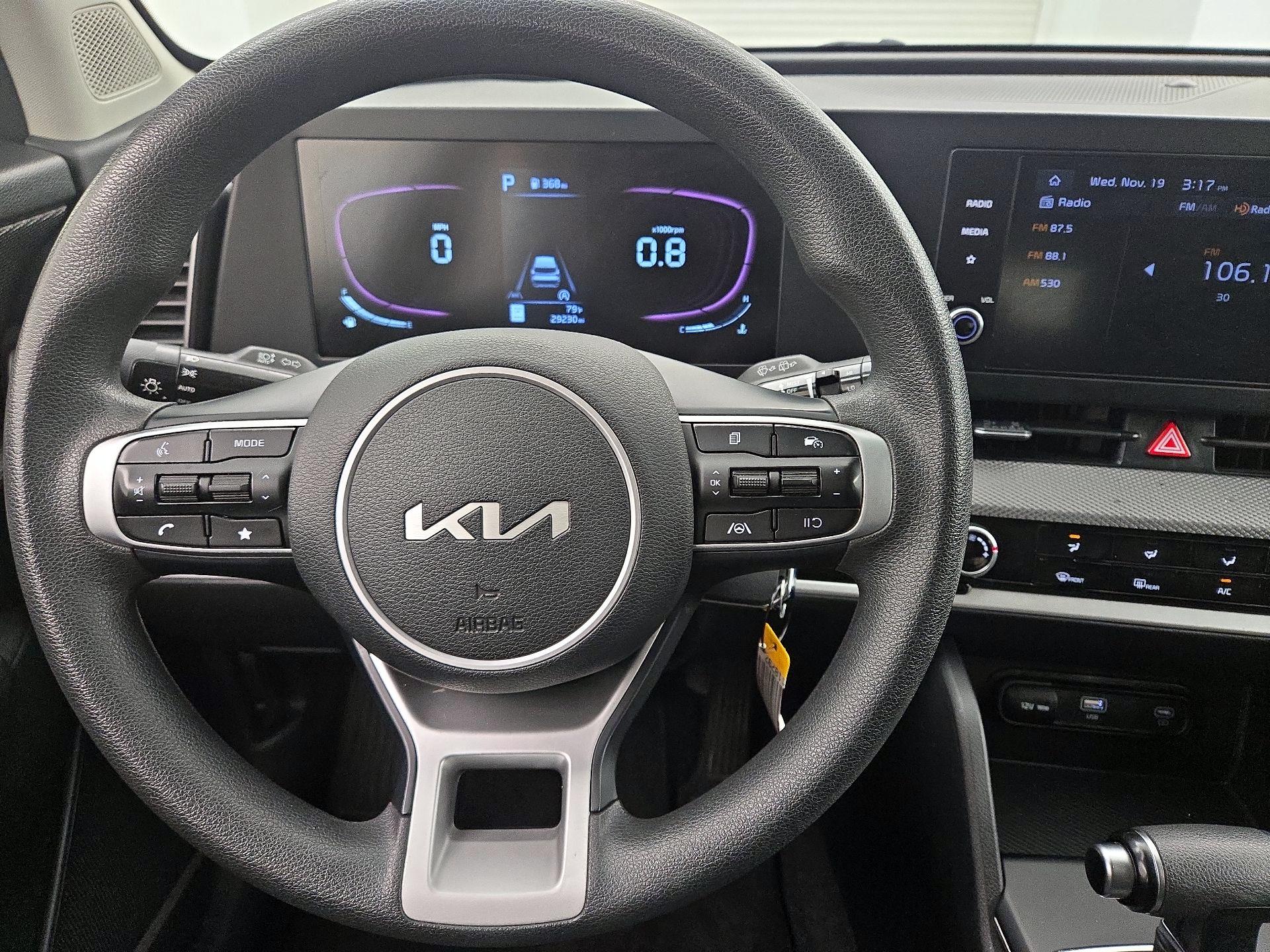 Thumbnail: 2023 Kia Sportage - 10