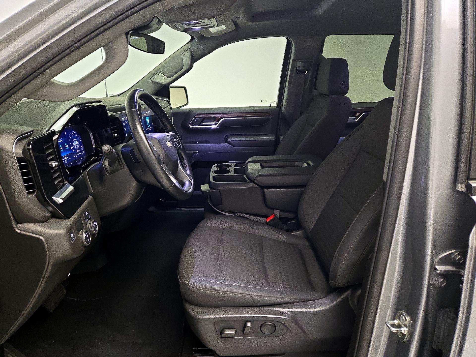 Thumbnail: 2024 Chevrolet Silverado 1500 - 11