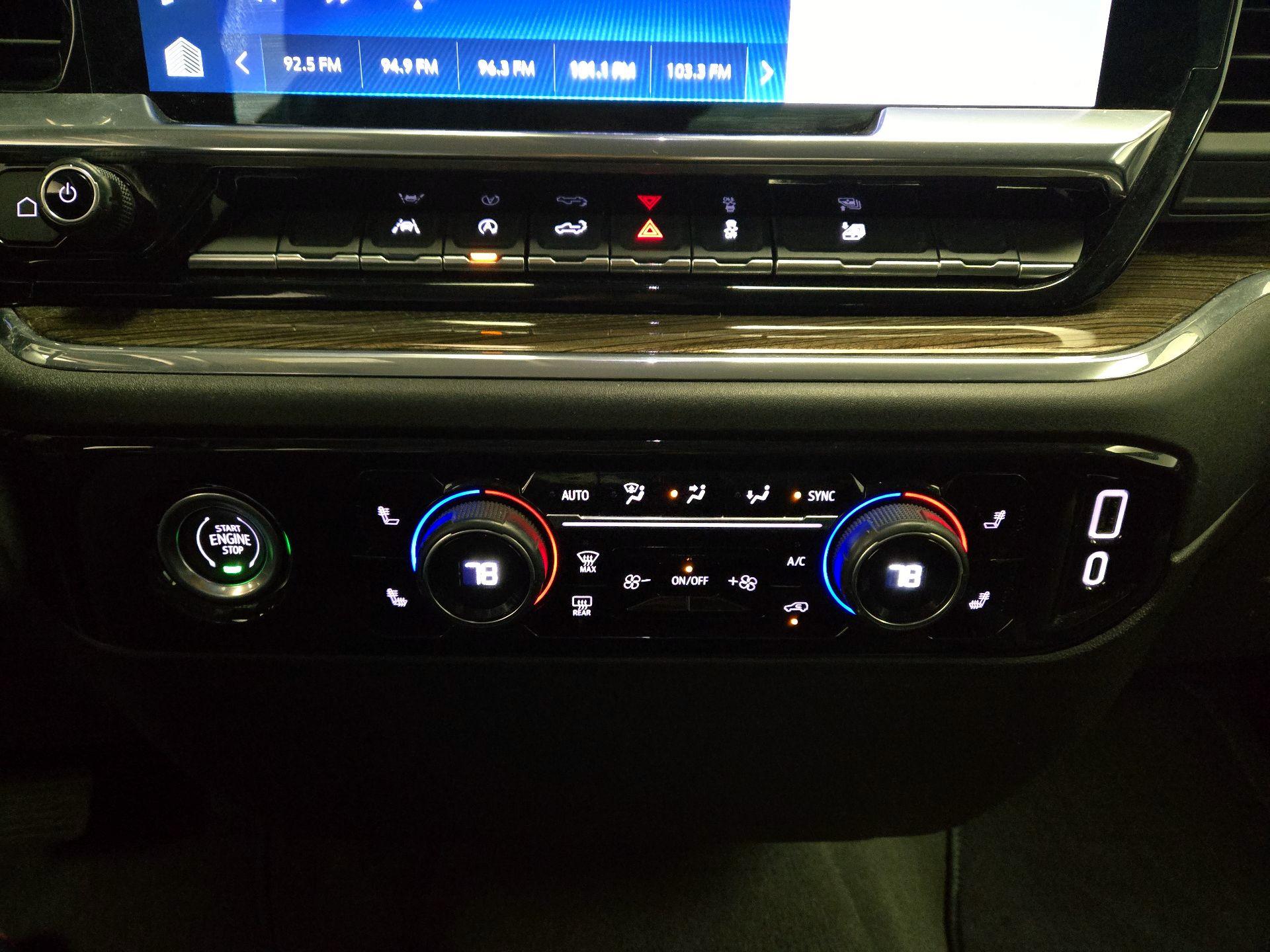 Thumbnail: 2024 Chevrolet Silverado 1500 - 16