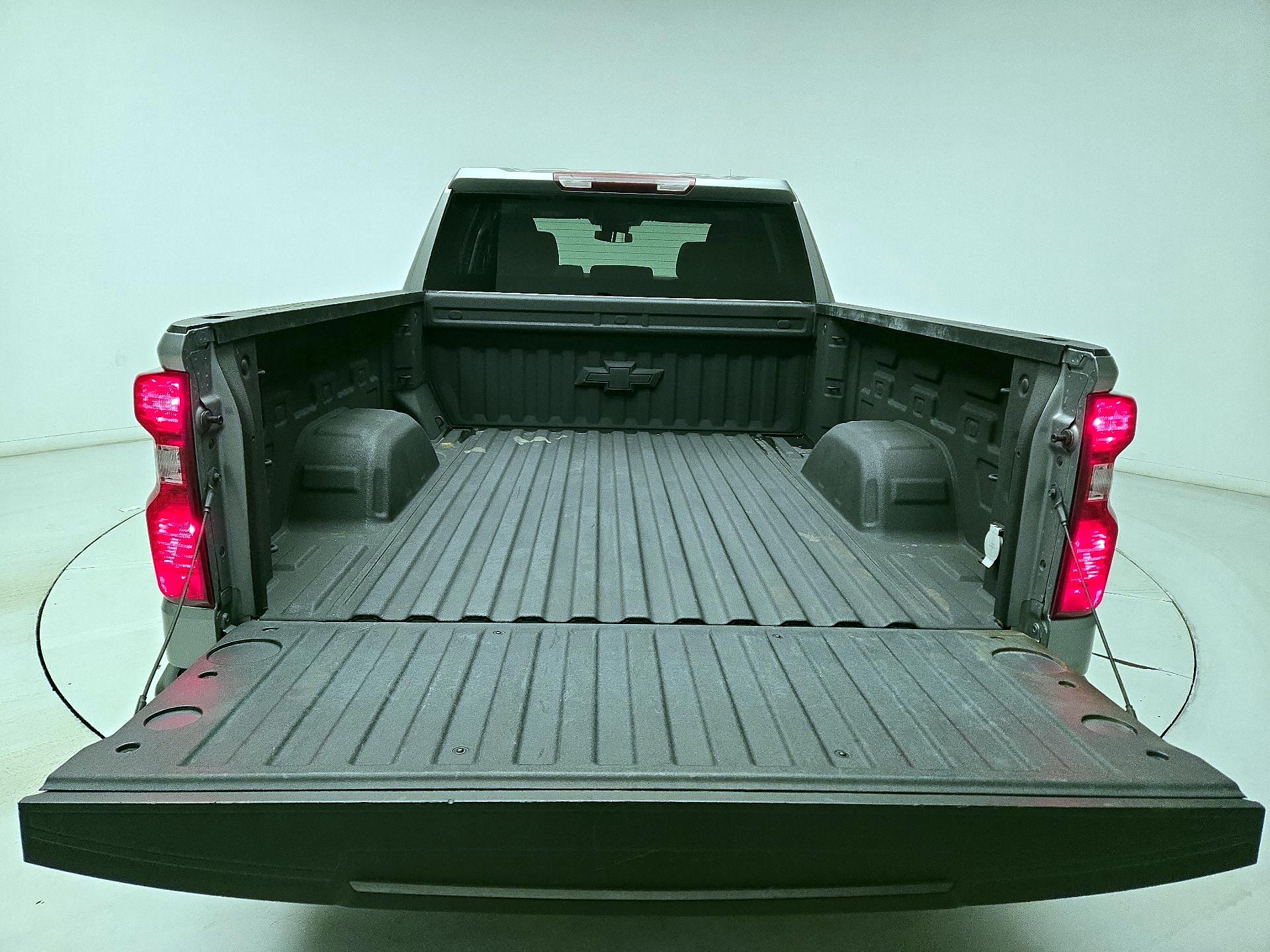 Thumbnail: 2024 Chevrolet Silverado 1500 - 20