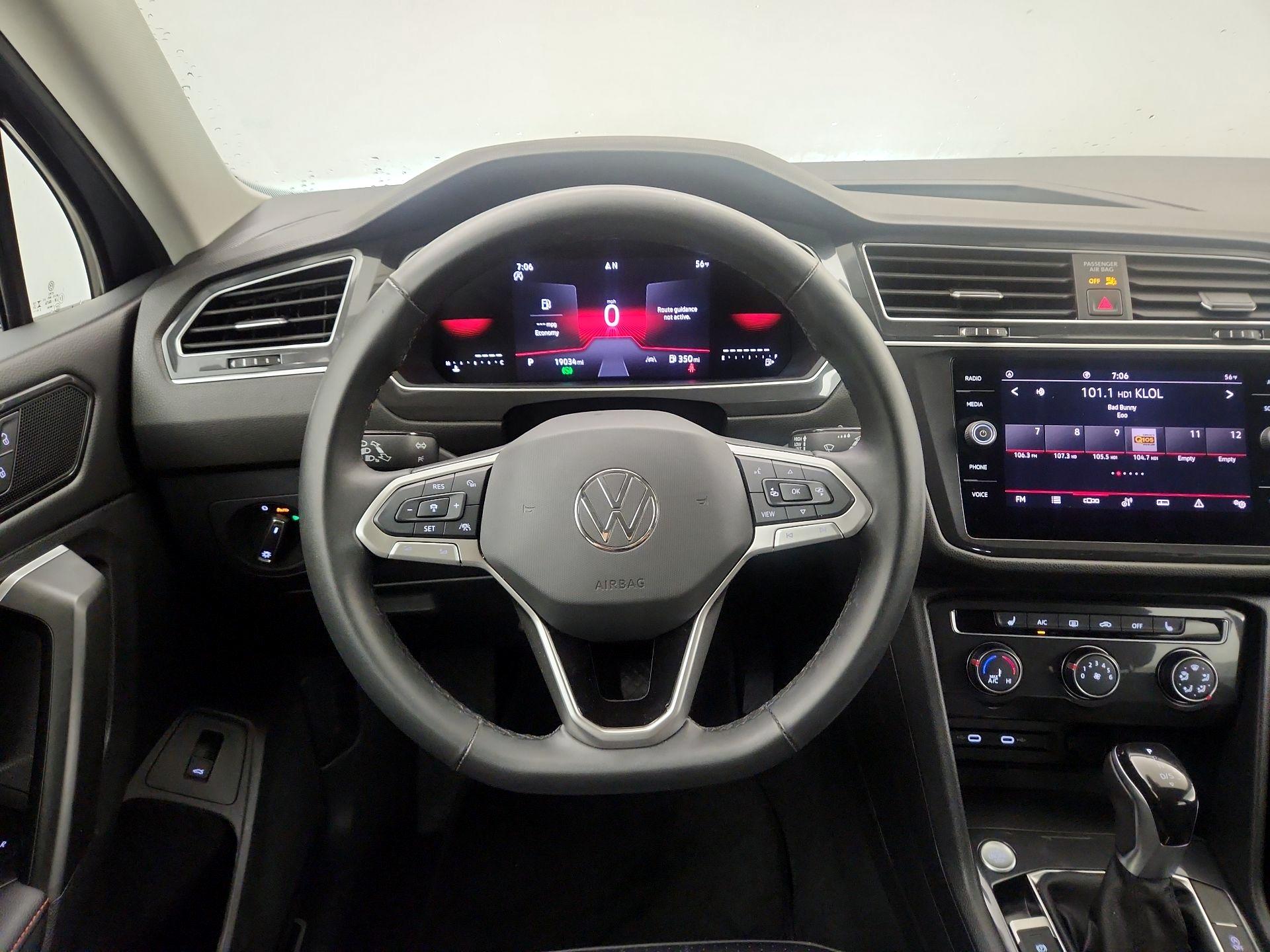 Thumbnail: 2024 Volkswagen Tiguan - 10