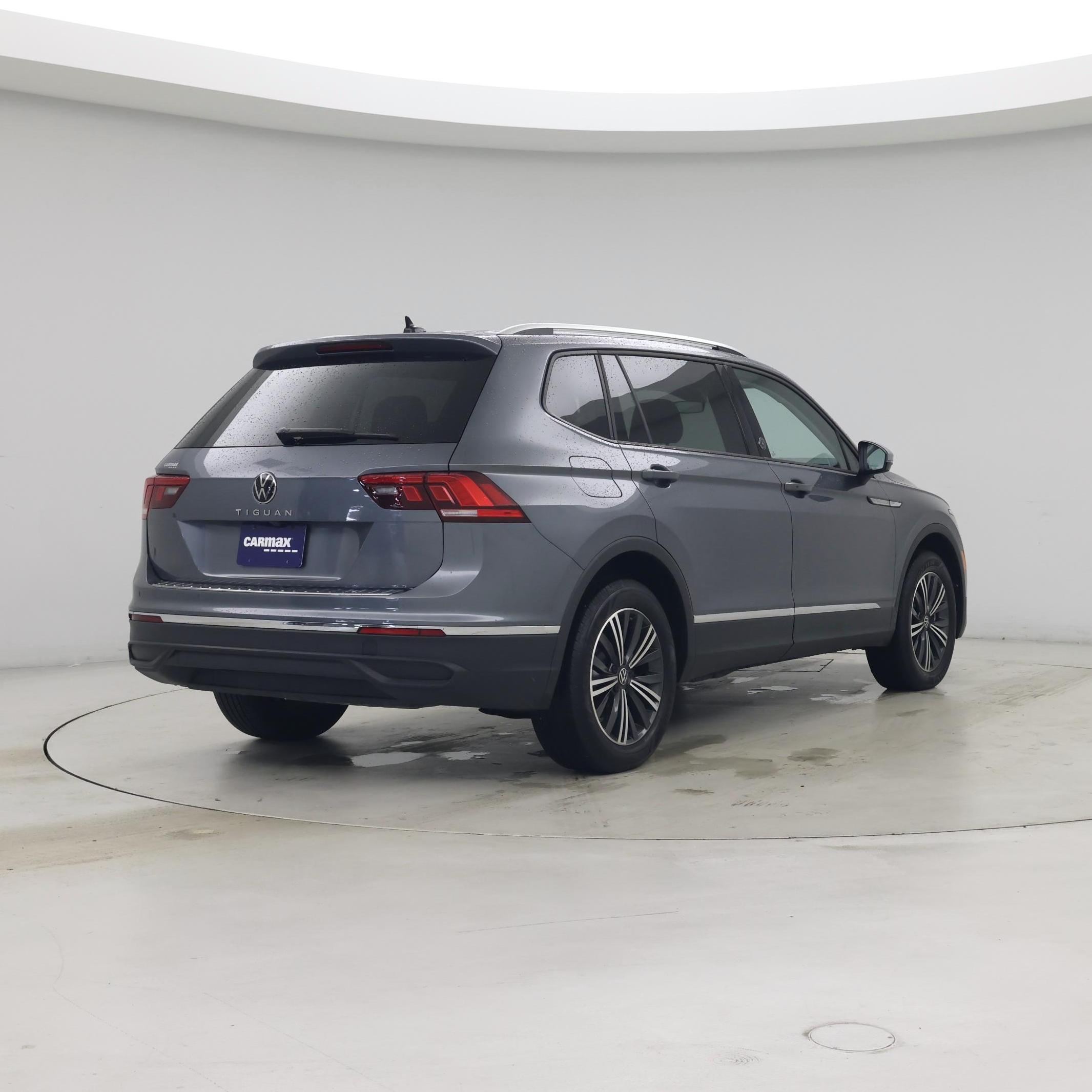 Thumbnail: 2024 Volkswagen Tiguan - 8