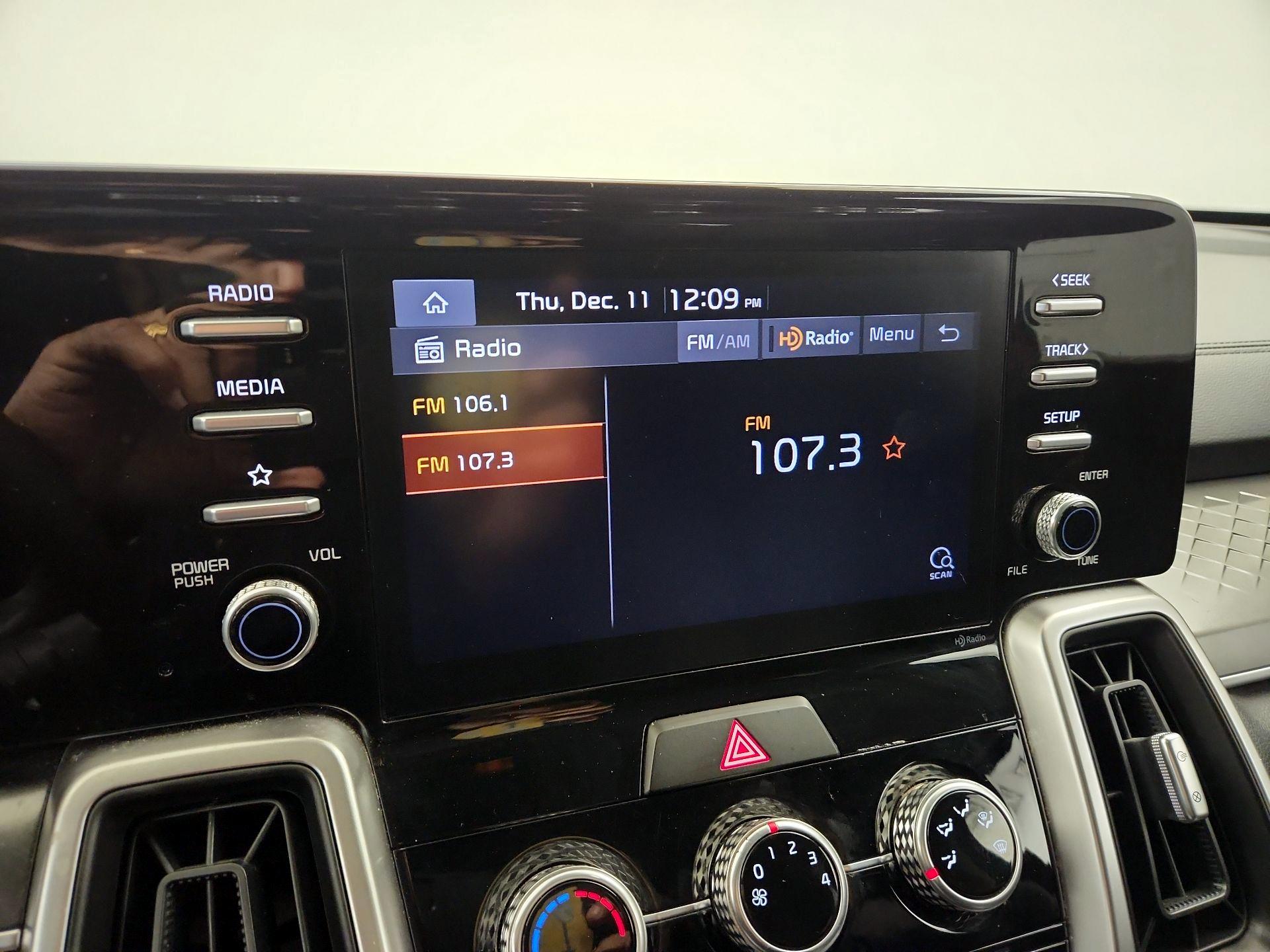 Thumbnail: 2021 Kia Sorento - 15